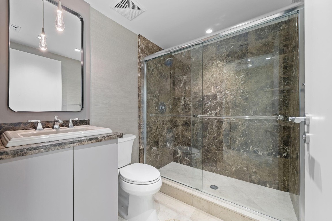 101 S Fort Lauderdale Bch Blvd #PH 2703 Fort Lauderdale, FL 33316