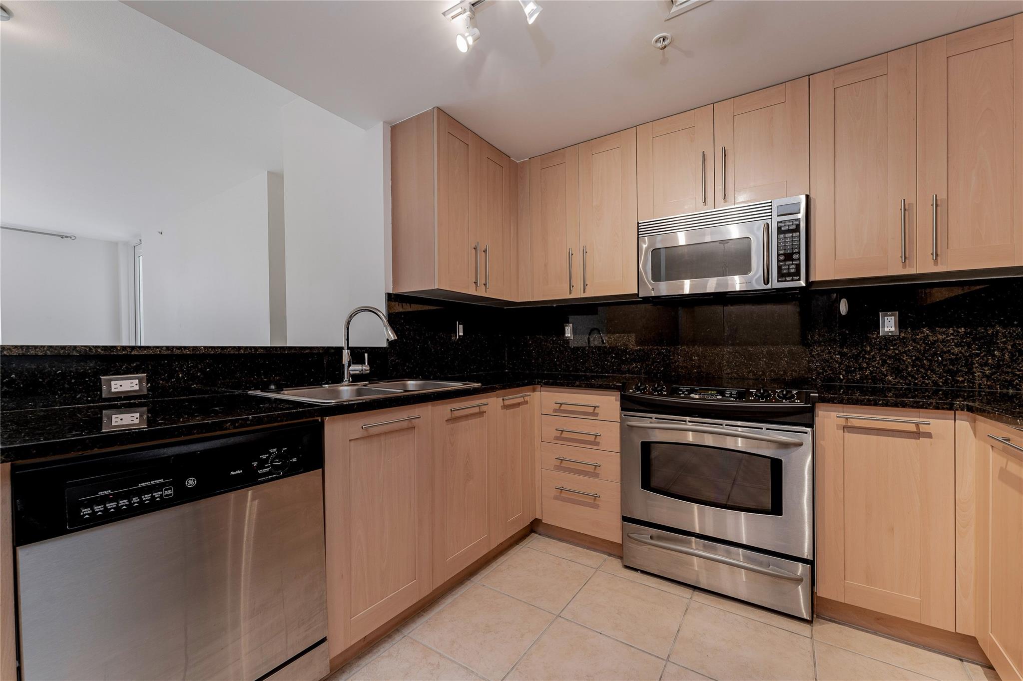 511 SE 5th Ave #803 Fort Lauderdale, FL 33301