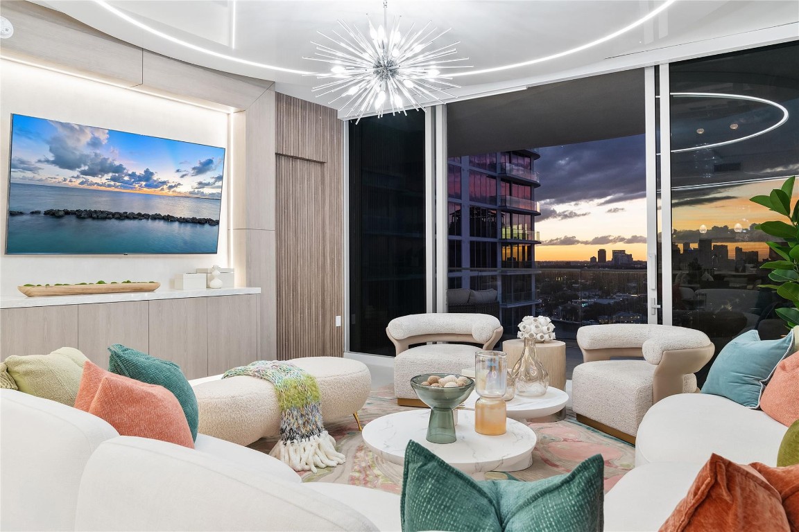 151 N Seabreeze #1403 Fort Lauderdale, FL 33304