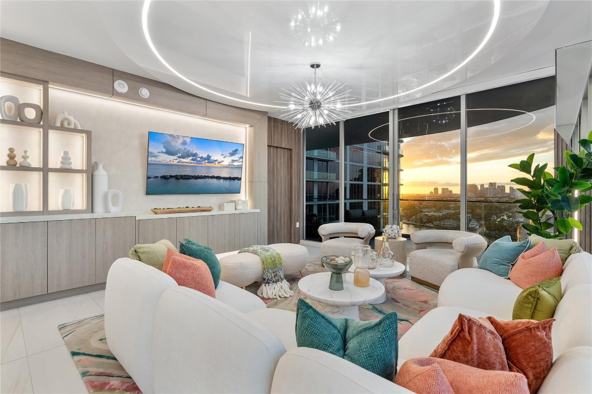 151 N Seabreeze #1403 Fort Lauderdale, FL 33304