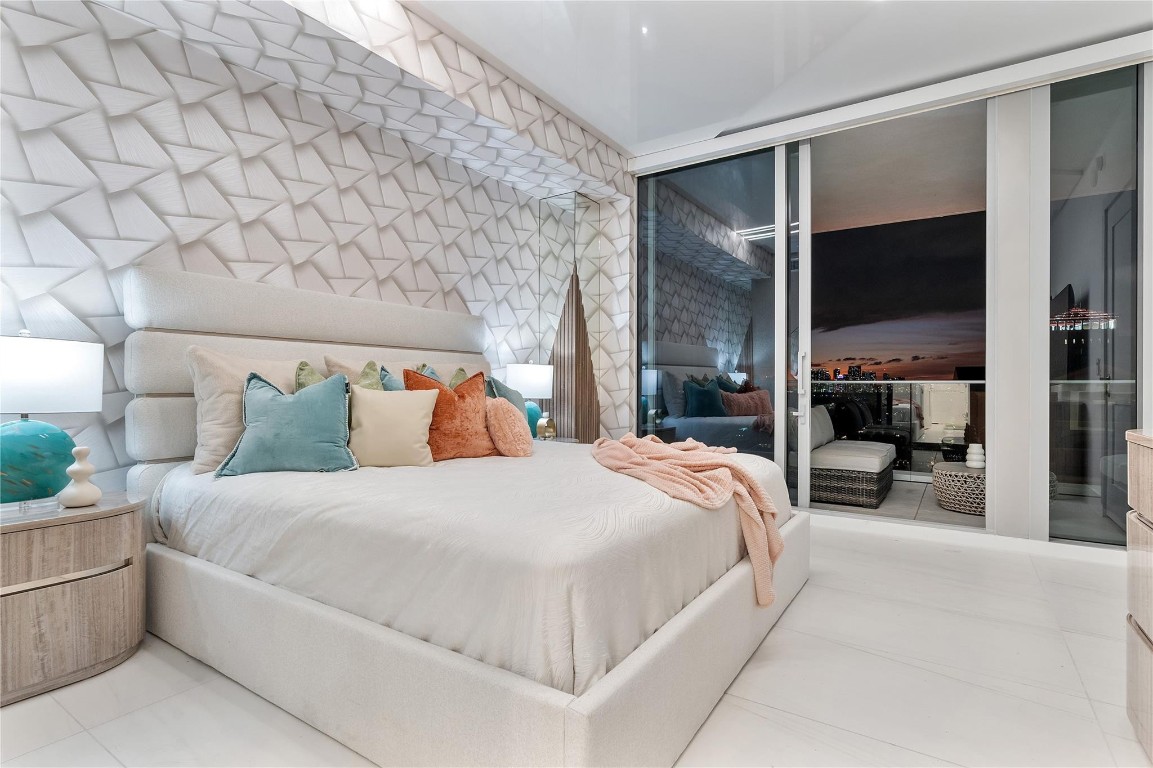 151 N Seabreeze #1403 Fort Lauderdale, FL 33304