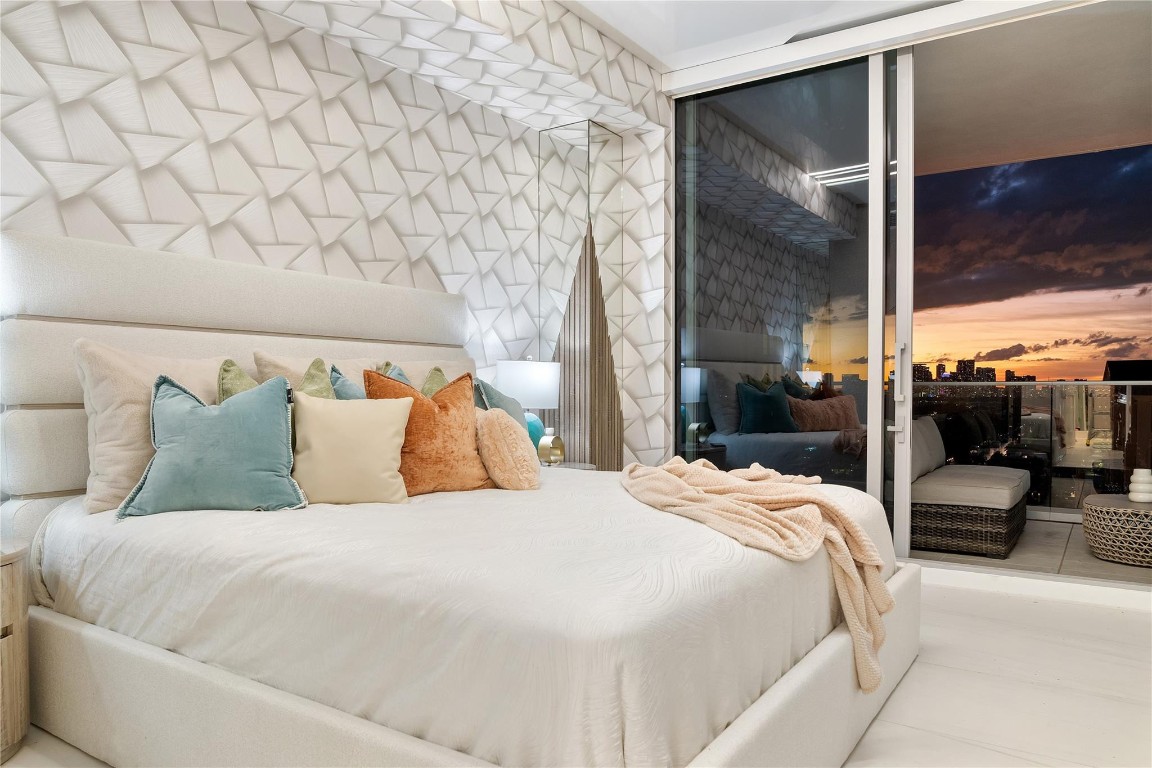 151 N Seabreeze #1403 Fort Lauderdale, FL 33304