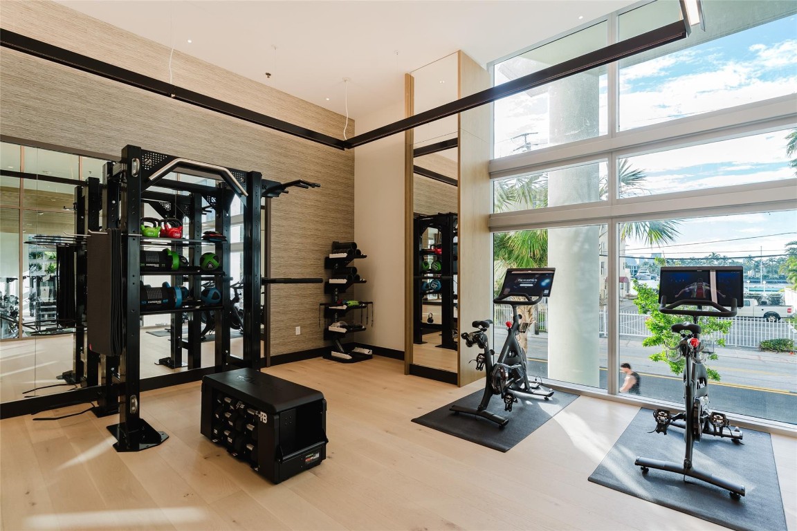 151 N Seabreeze #1403 Fort Lauderdale, FL 33304