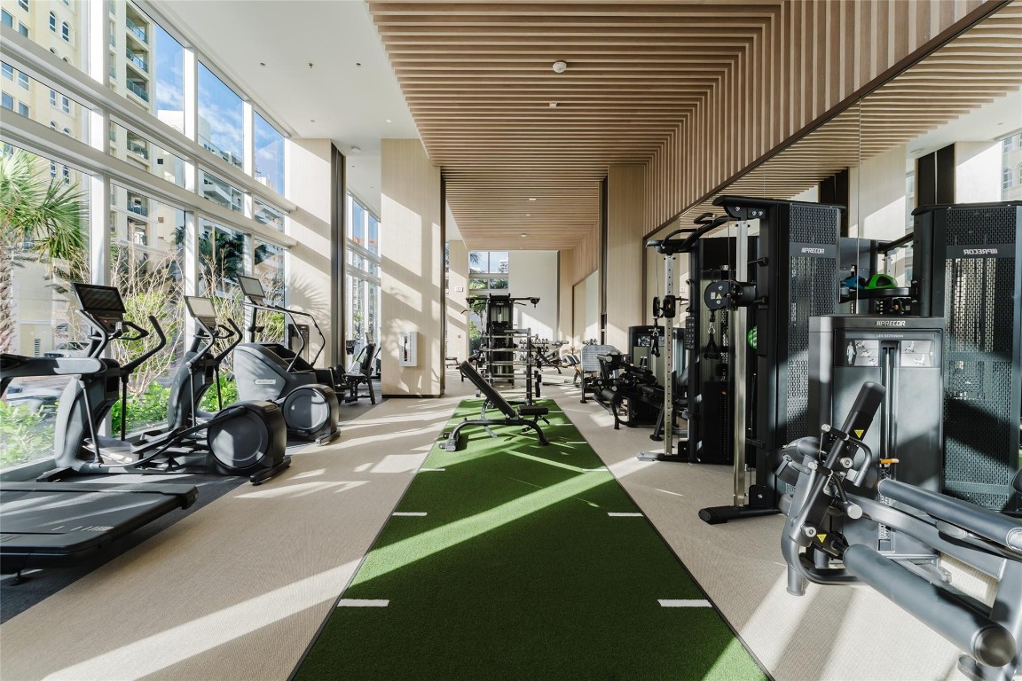 151 N Seabreeze #1403 Fort Lauderdale, FL 33304