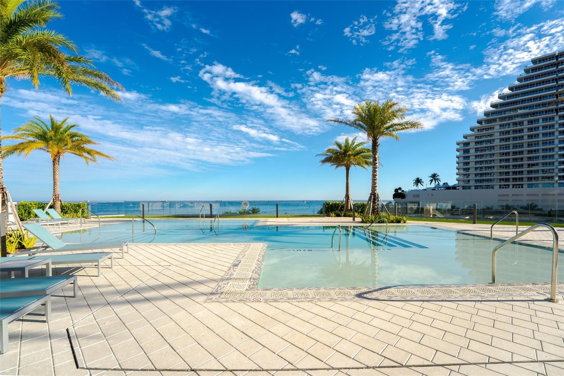 151 N Seabreeze #1403 Fort Lauderdale, FL 33304