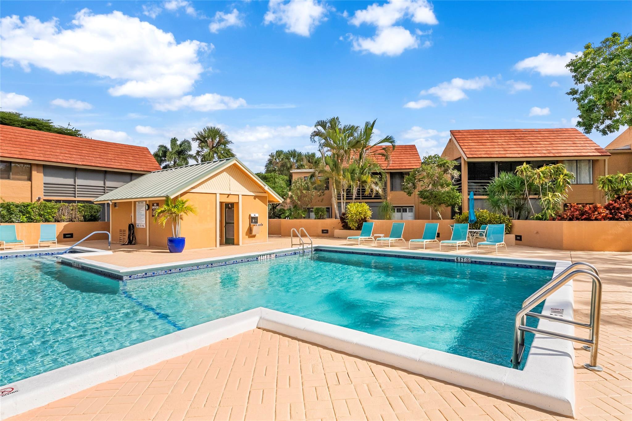 11205 Green Lk 204th Dr #204 Boynton Beach, FL 33437