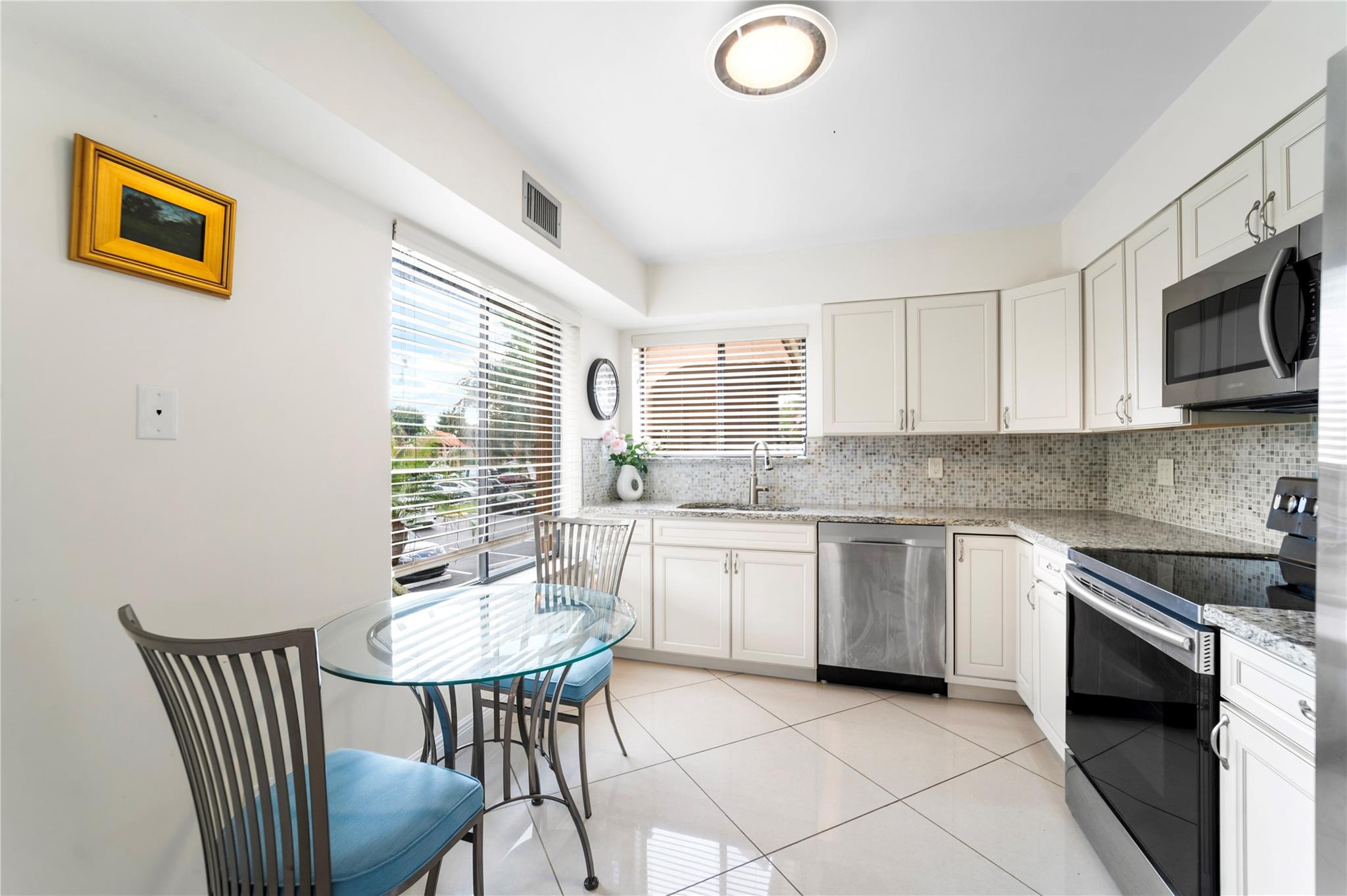 11205 Green Lk 204th Dr #204 Boynton Beach, FL 33437