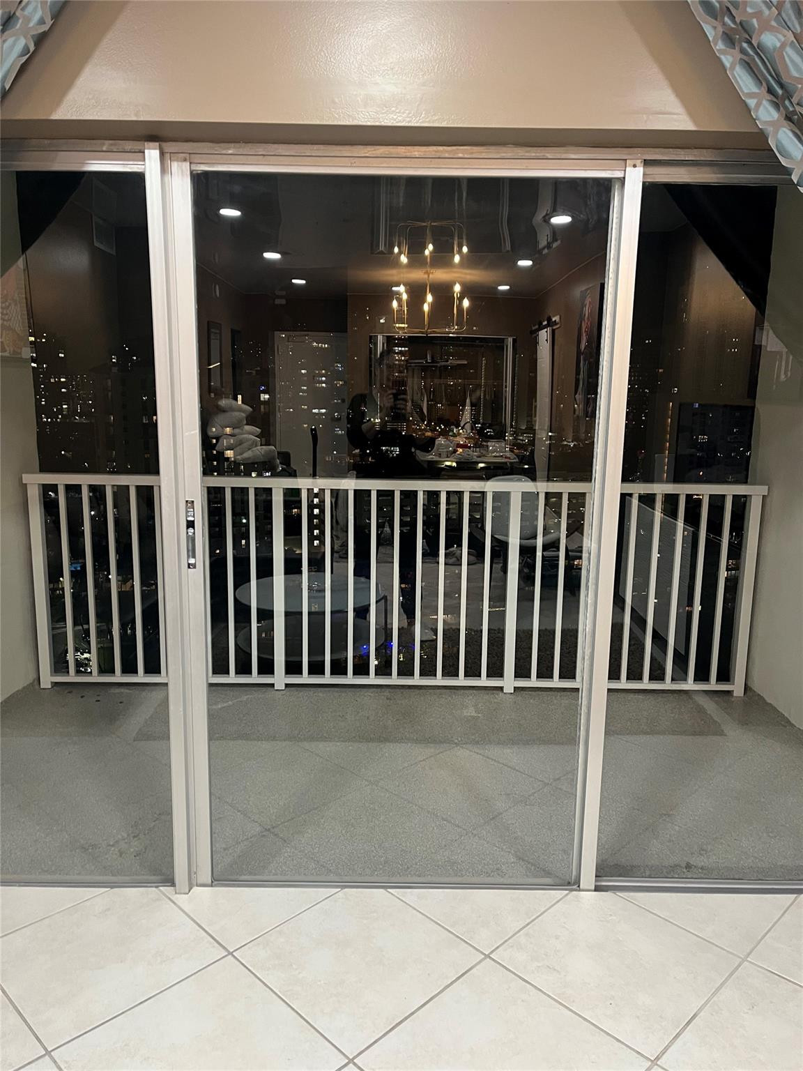 image Arlen House Condo19