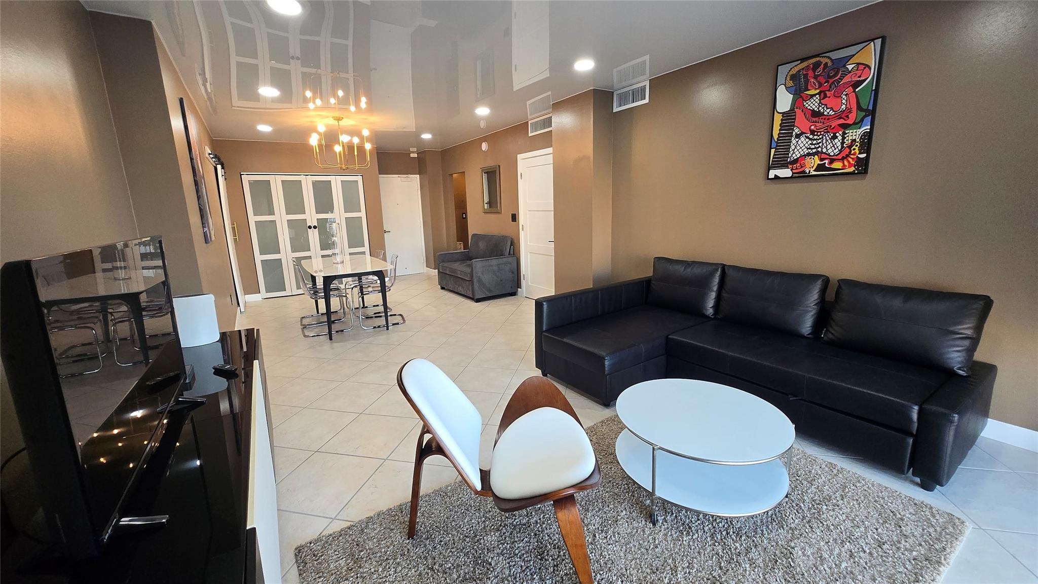 image Arlen House Condo21