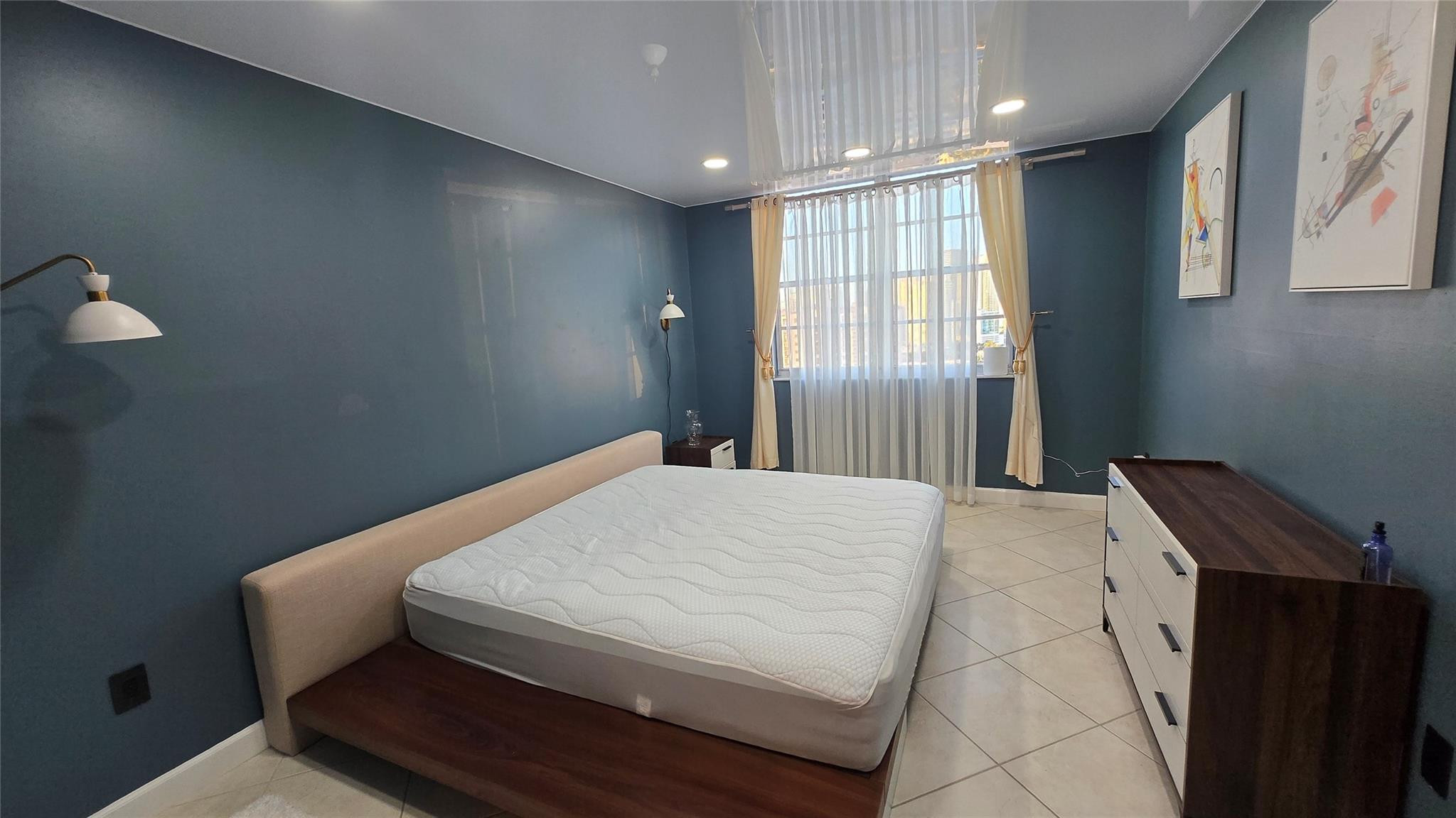 image Arlen House Condo26