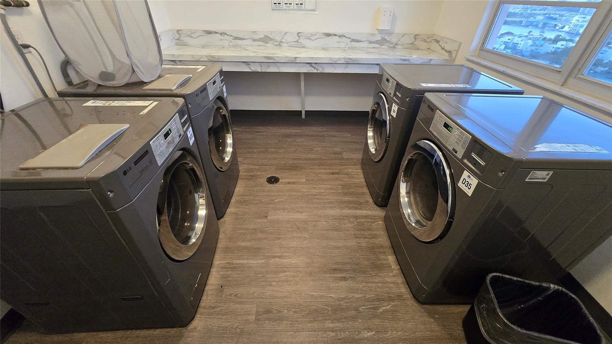 image Arlen House Condo33