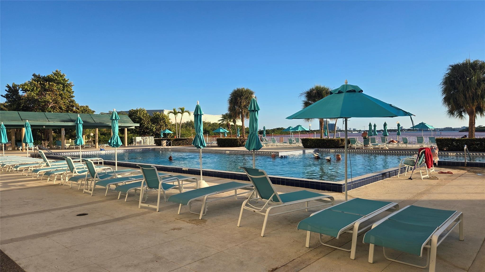 image Arlen House Condo39