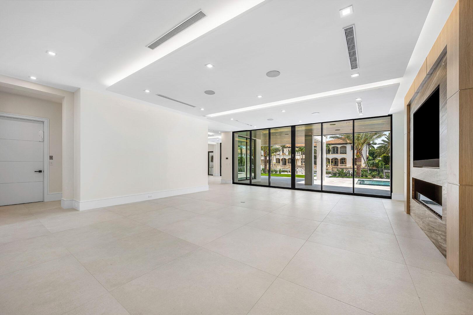 191 W Coconut Palm Rd Boca Raton, FL 33432