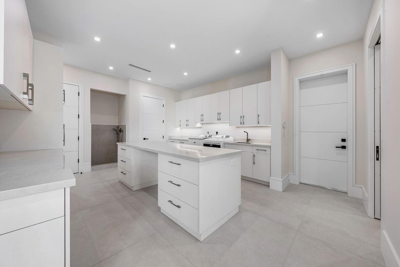 191 W Coconut Palm Rd Boca Raton, FL 33432