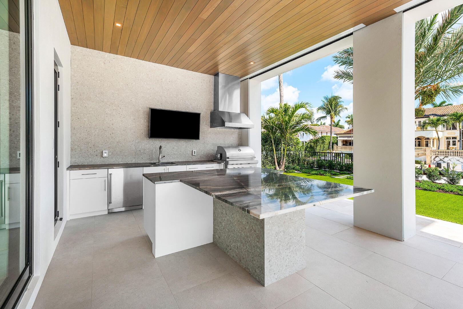 191 W Coconut Palm Rd Boca Raton, FL 33432