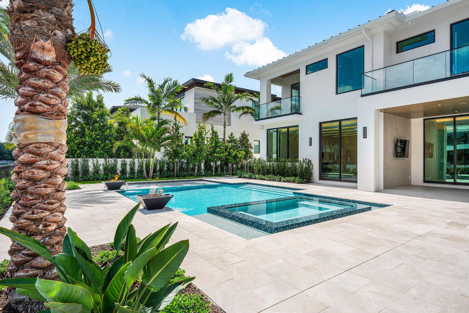 191 W Coconut Palm Rd Boca Raton, FL 33432