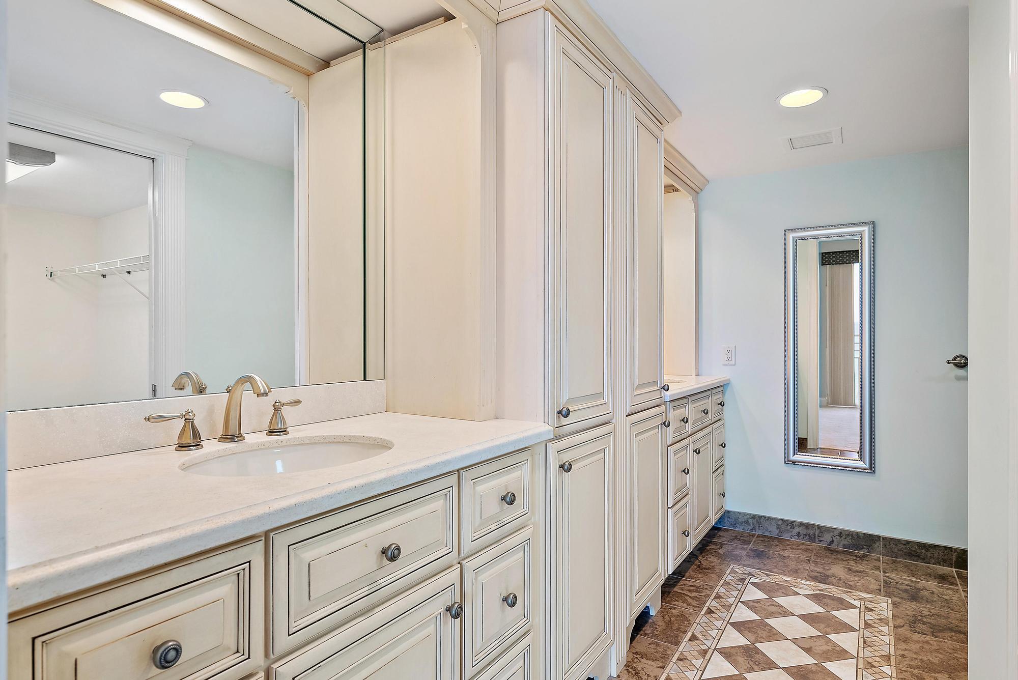 350 Beach Rd #503 Tequesta, FL 33469