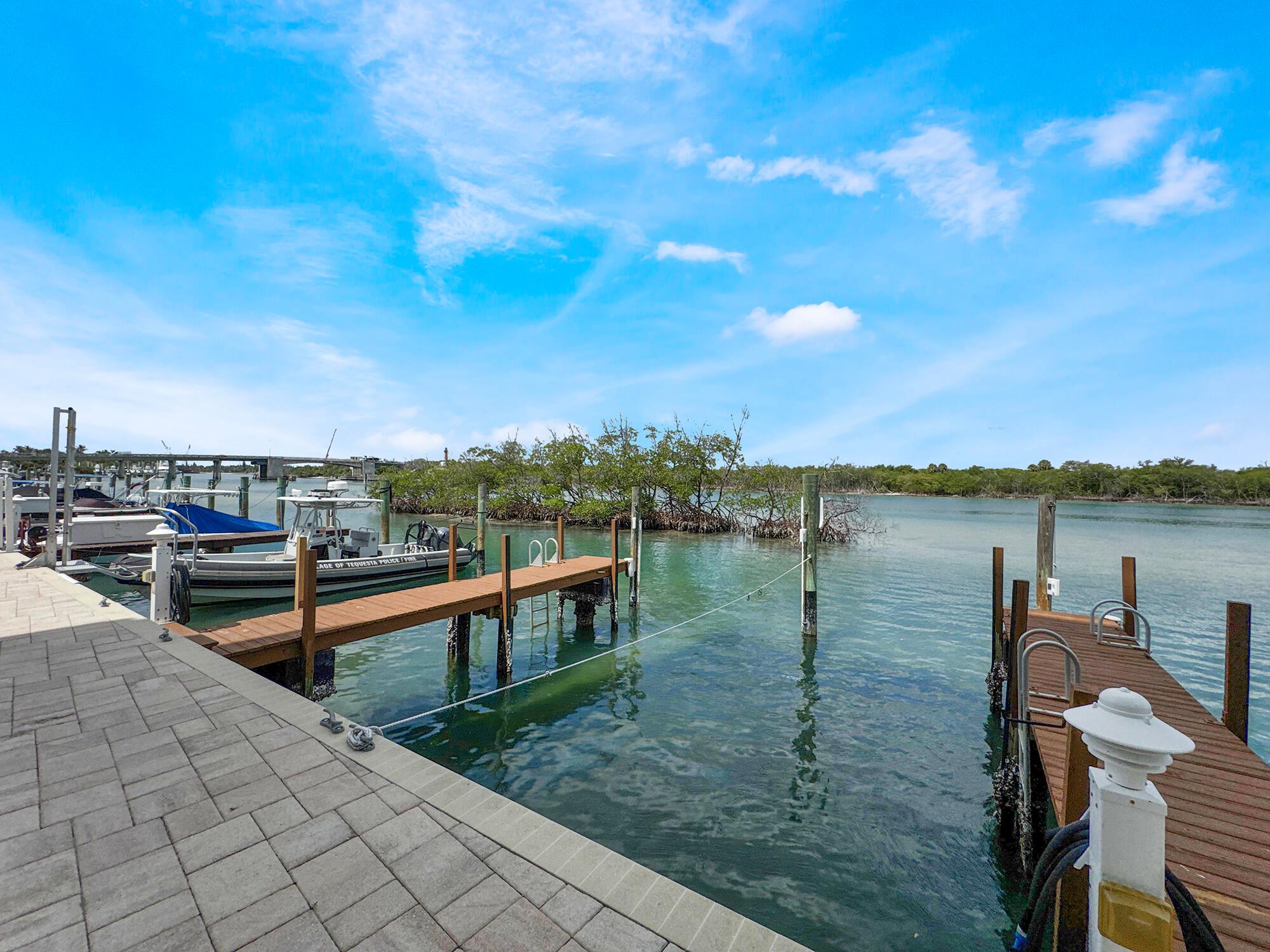 350 Beach Rd #503 Tequesta, FL 33469