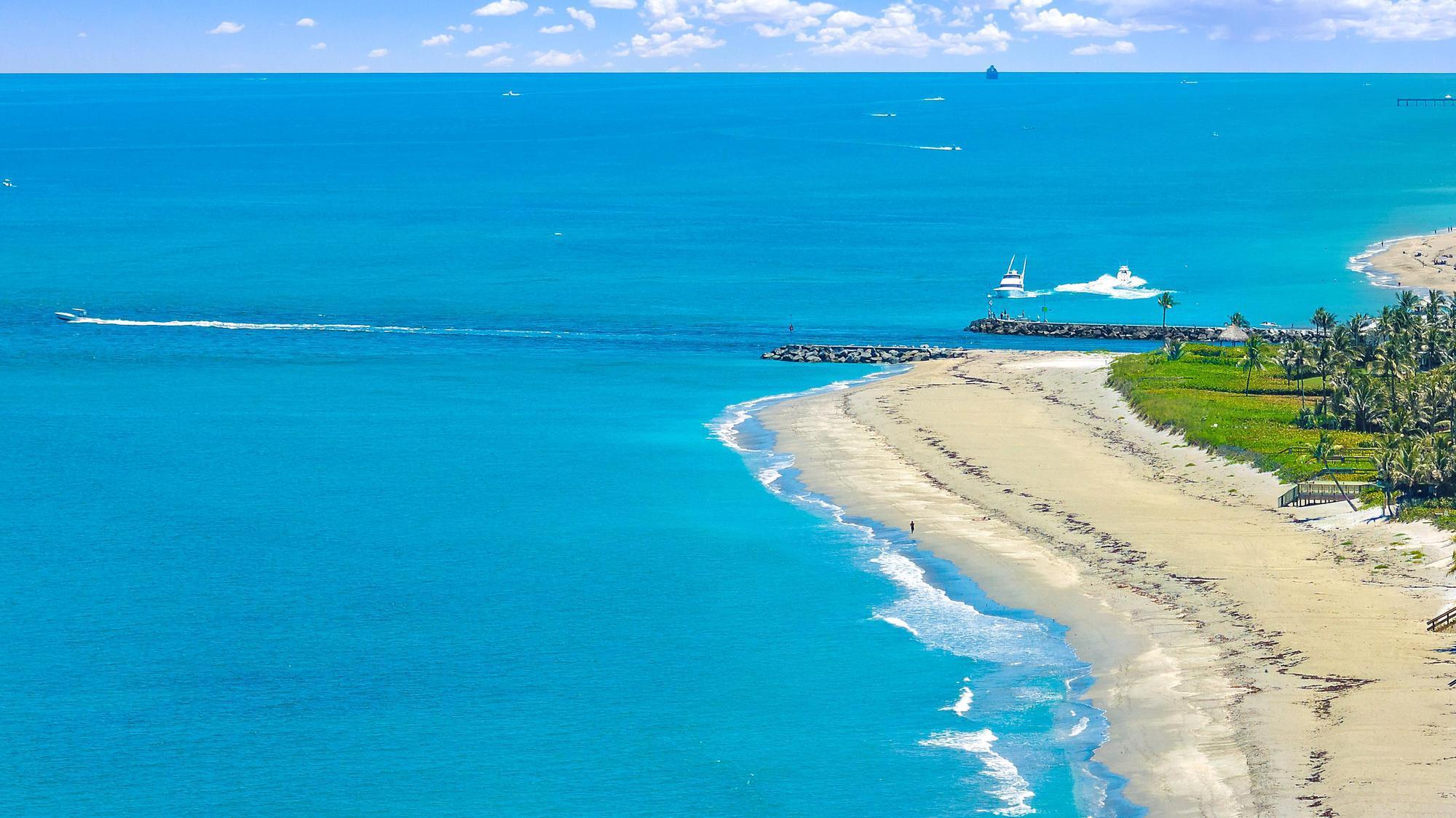 350 Beach Rd #503 Tequesta, FL 33469