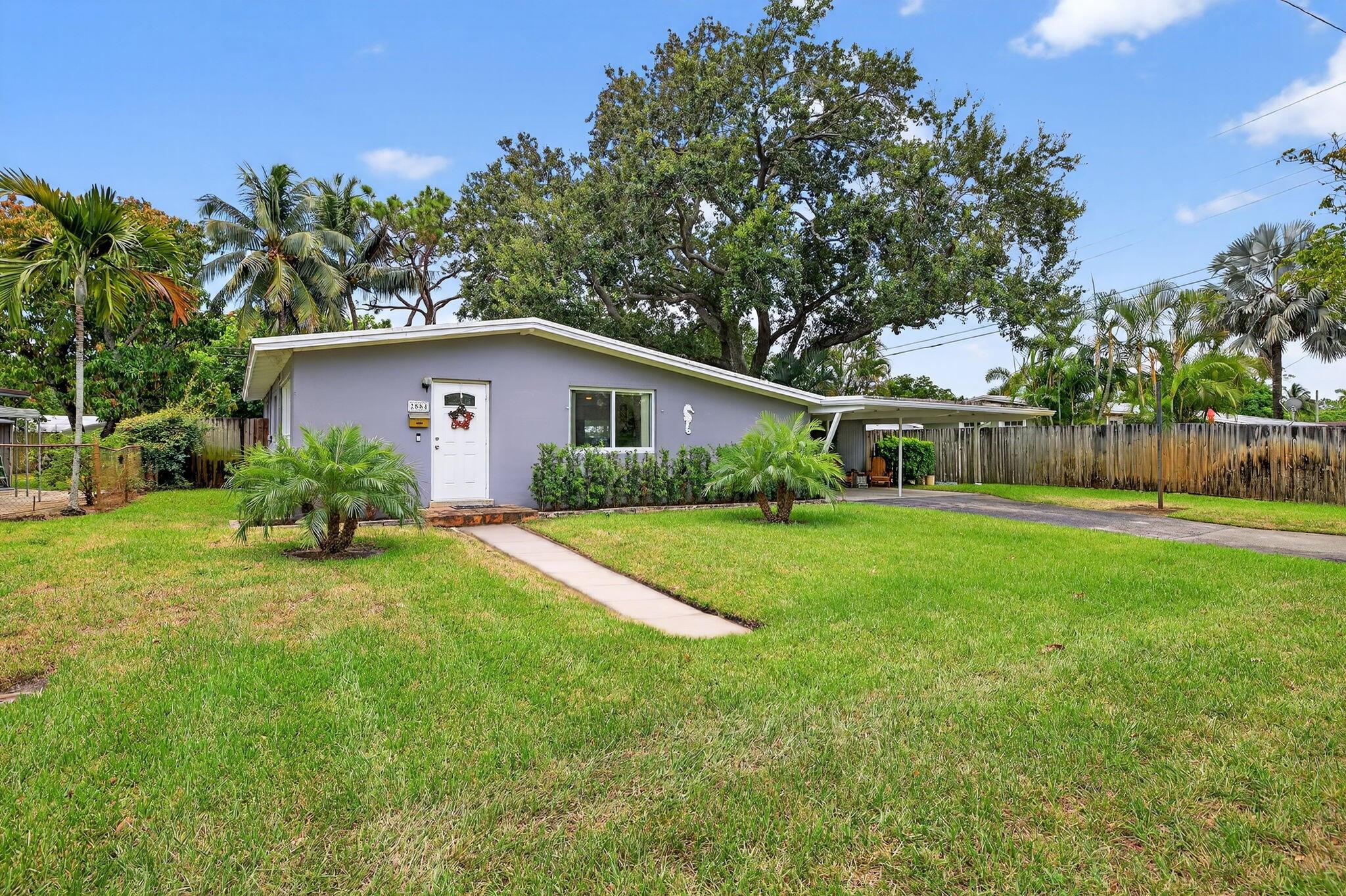 2884 SW 13th Ct