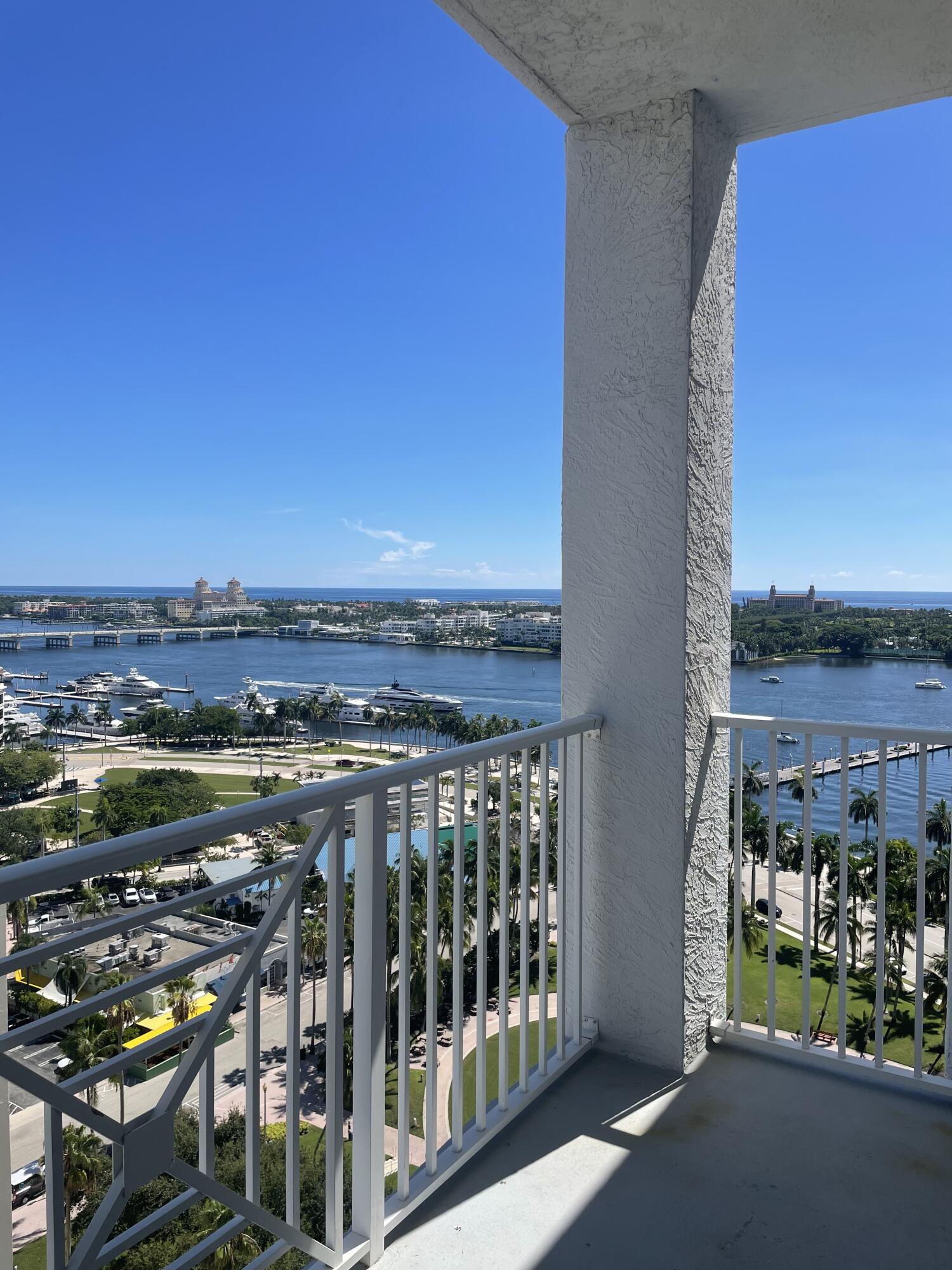 255 Evernia St #1503