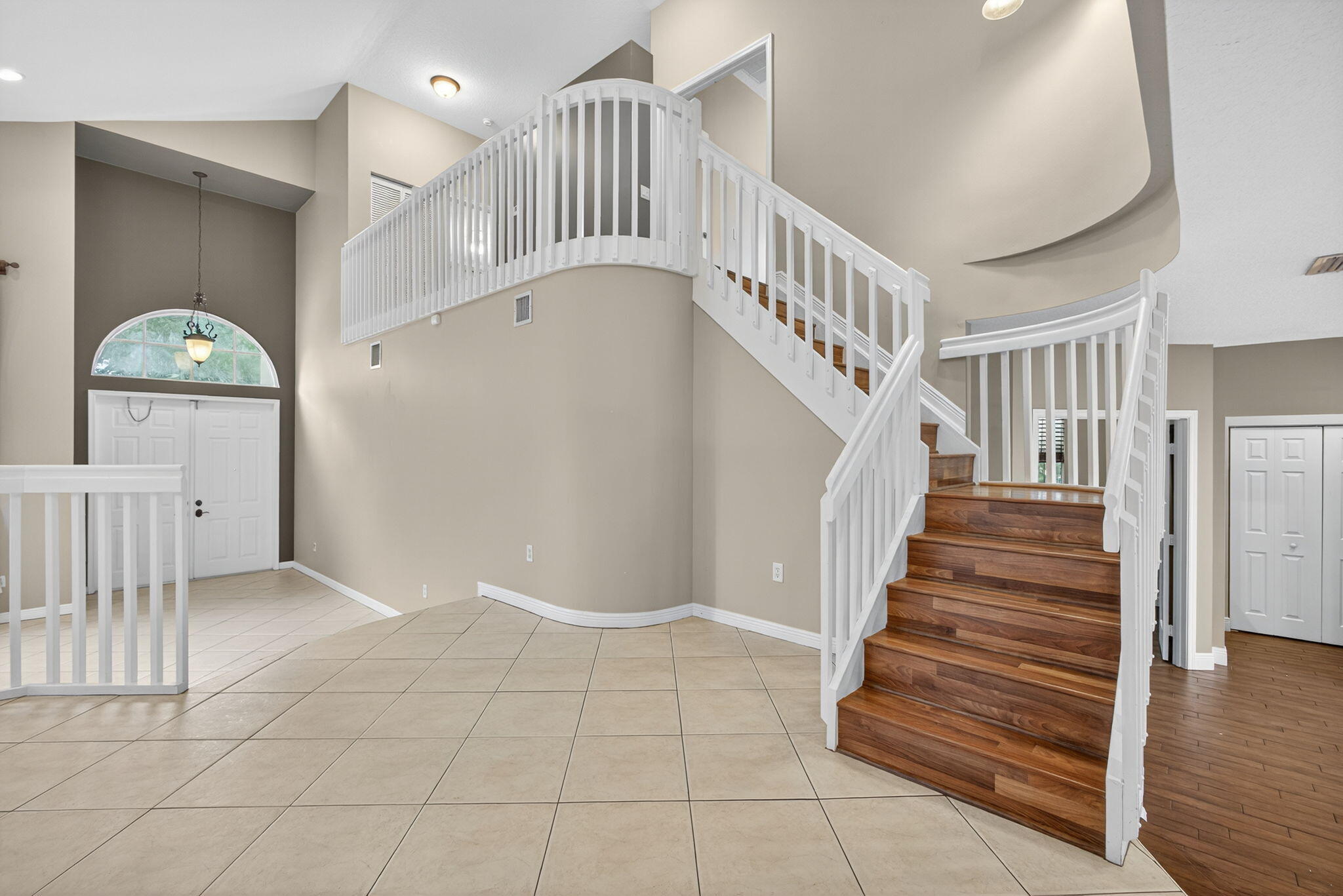 8933 Alexandra Cir Wellington, FL 33414