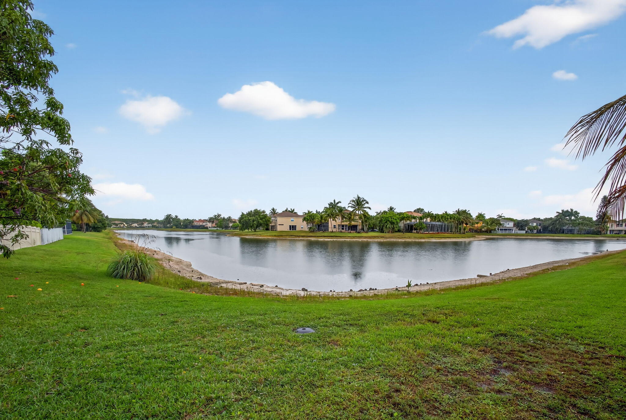 8933 Alexandra Cir Wellington, FL 33414