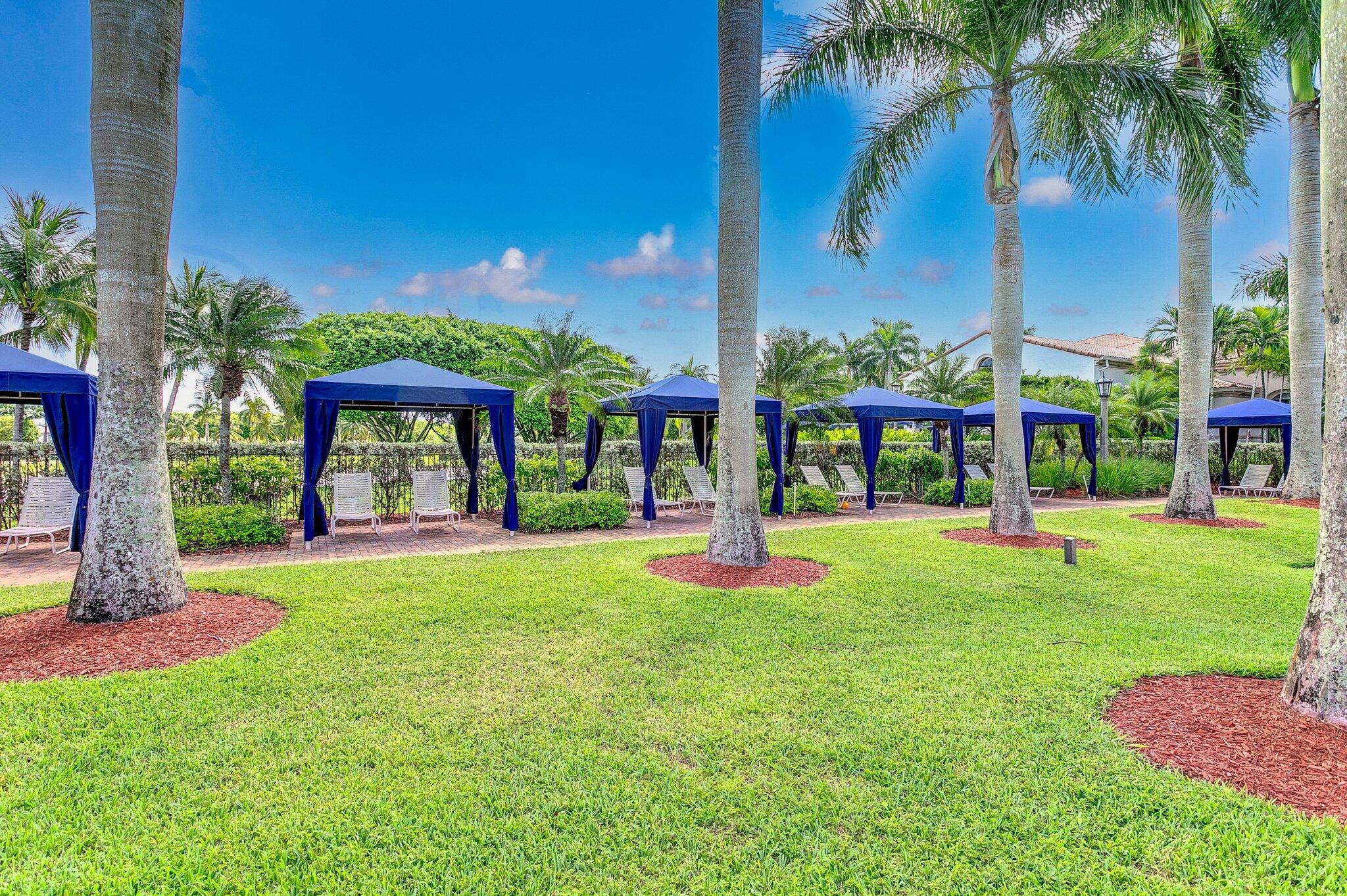 8933 Alexandra Cir Wellington, FL 33414