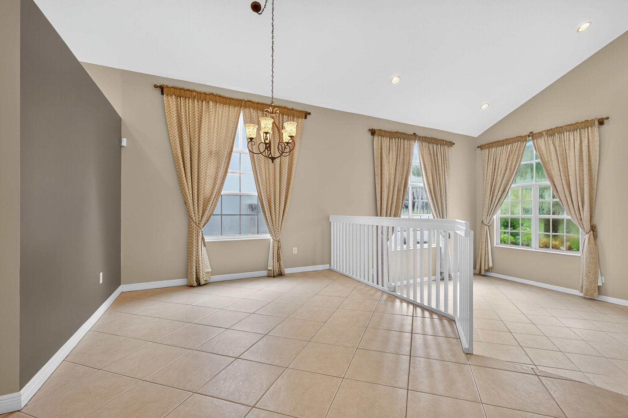 8933 Alexandra Cir Wellington, FL 33414