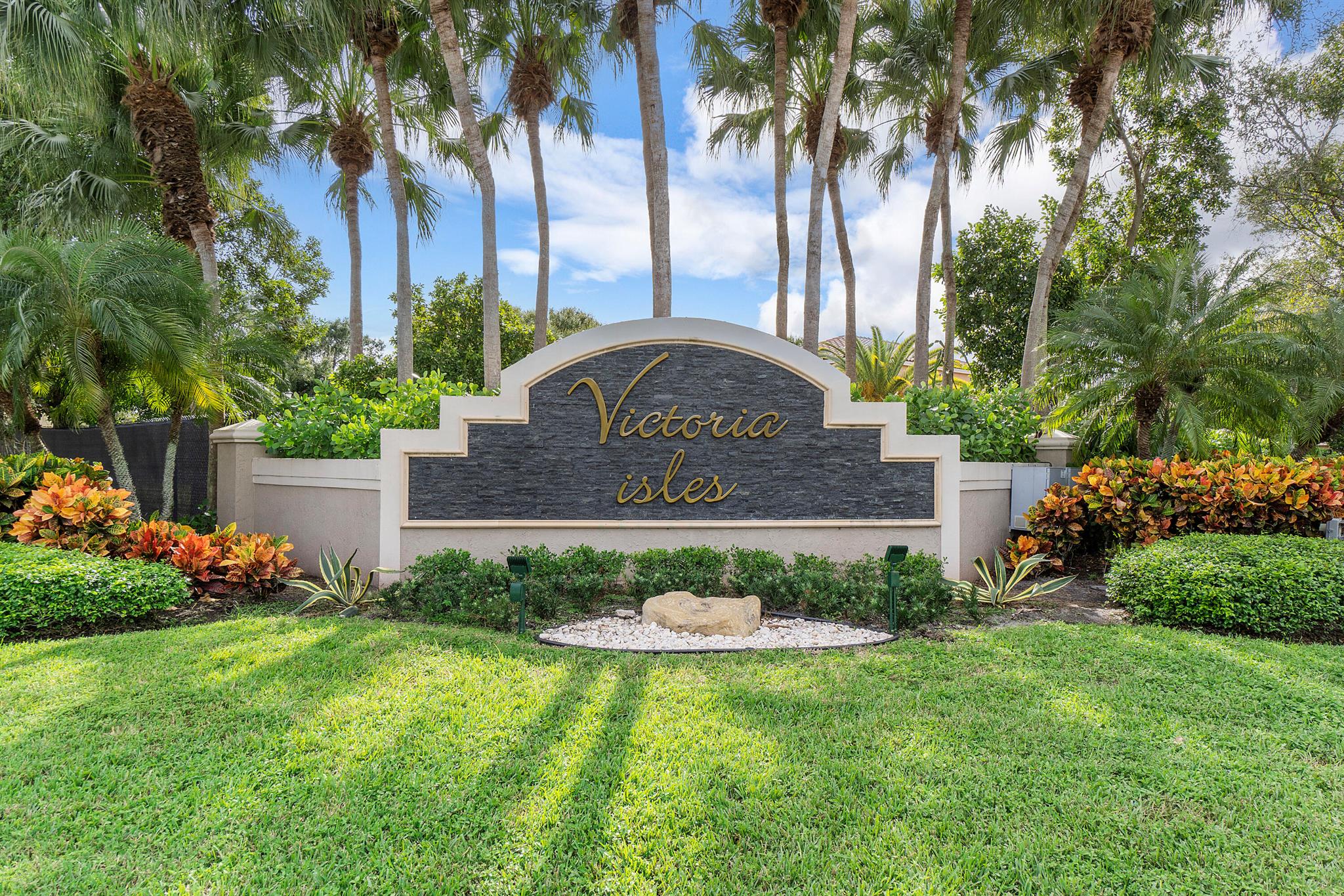 4755 NW 59th Manor