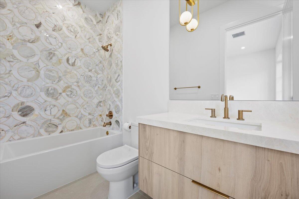 6707 Pamela Ln West Palm Beach, FL 33405 6707 Pamela Ln West Palm Beach, FL 33405