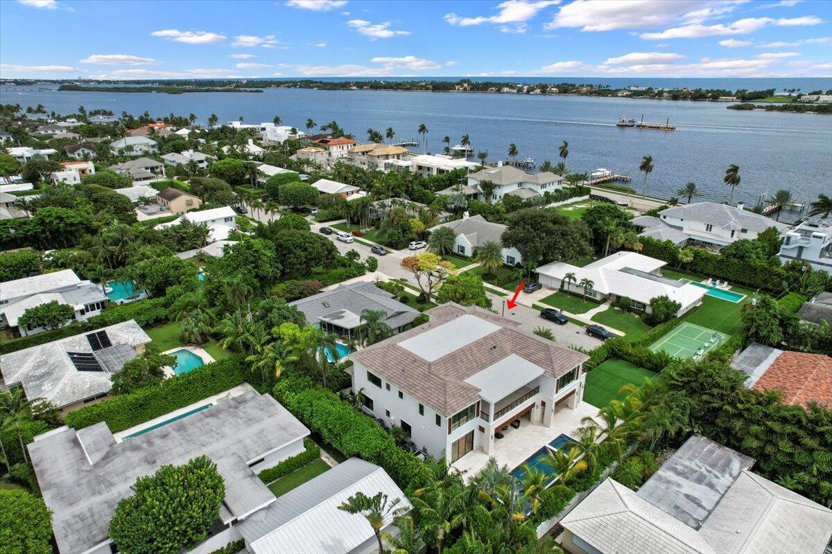 6707 Pamela Ln West Palm Beach, FL 33405 6707 Pamela Ln West Palm Beach, FL 33405