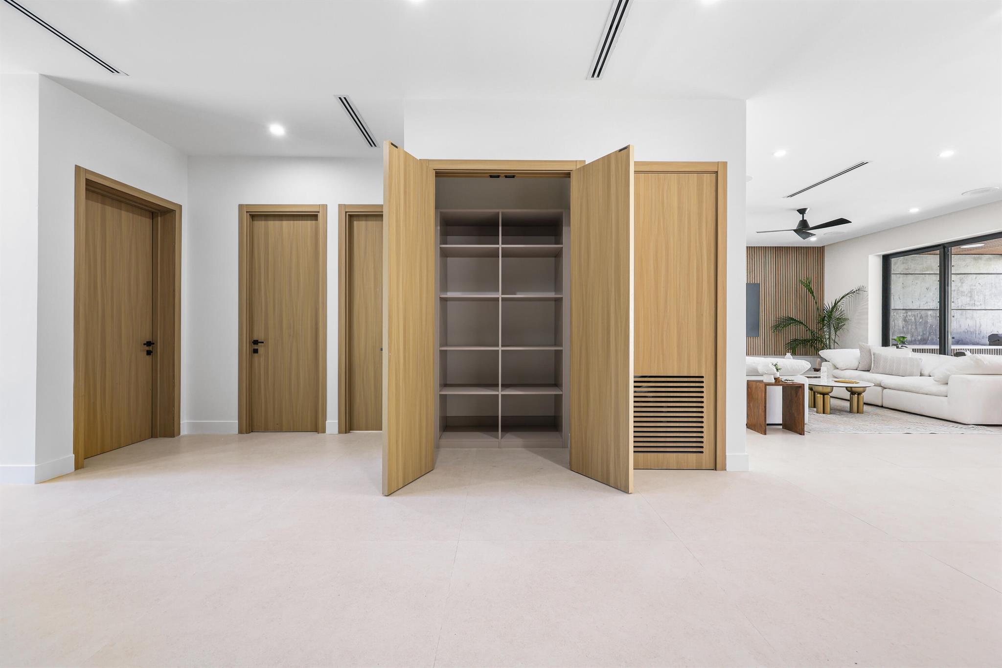 1013 SE 9th St Fort Lauderdale, FL 33316