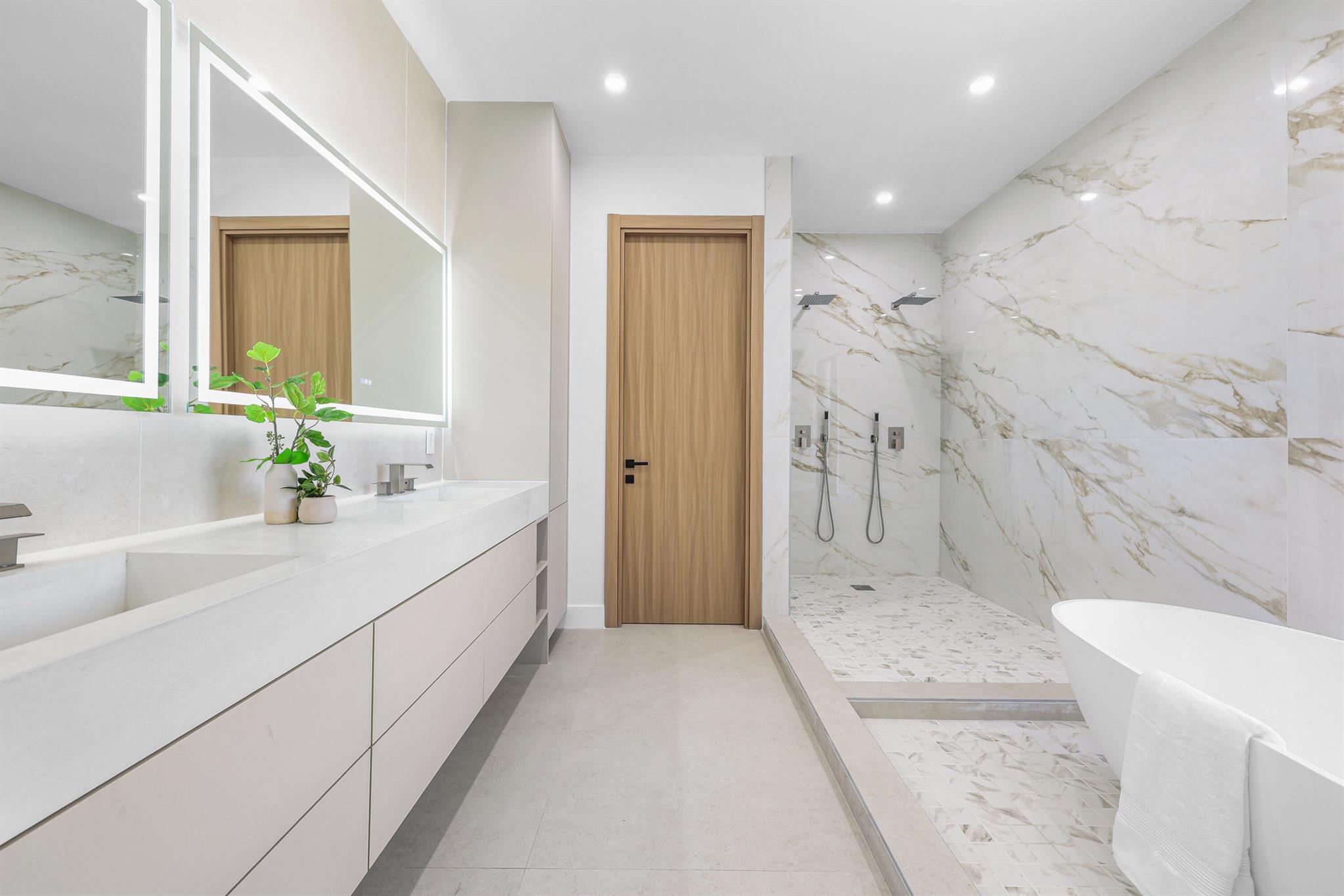 1013 SE 9th St Fort Lauderdale, FL 33316