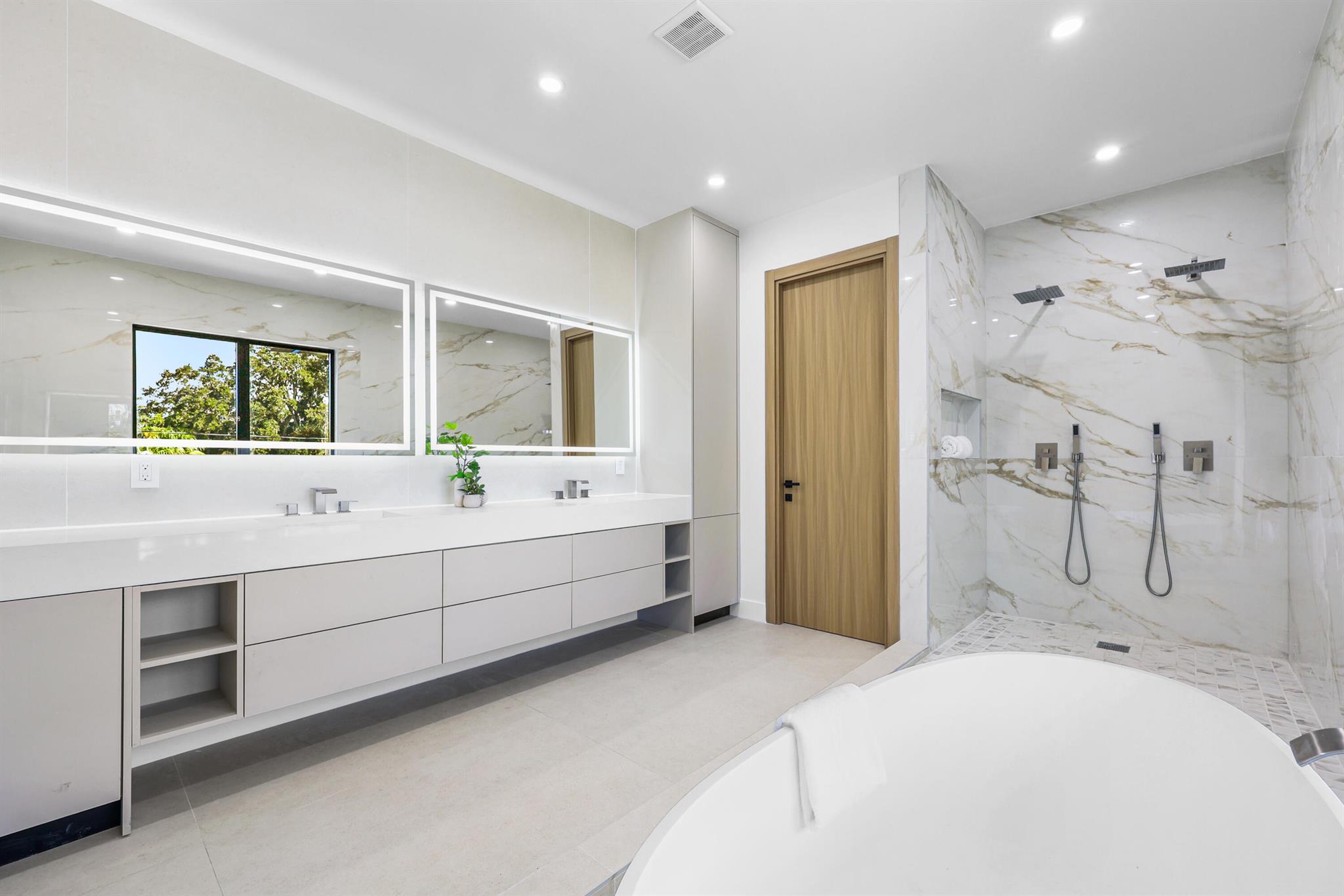 1013 SE 9th St Fort Lauderdale, FL 33316