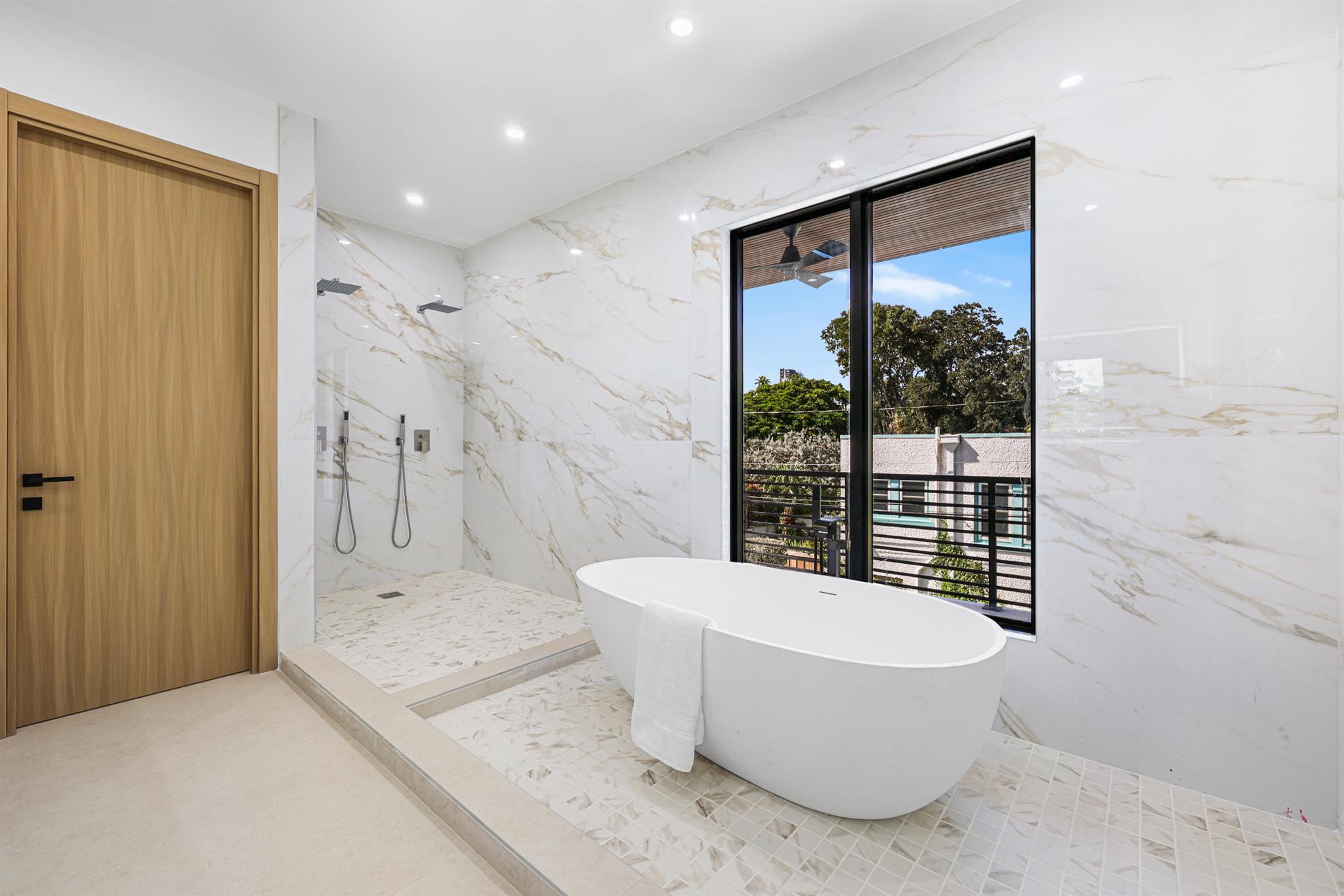 1013 SE 9th St Fort Lauderdale, FL 33316