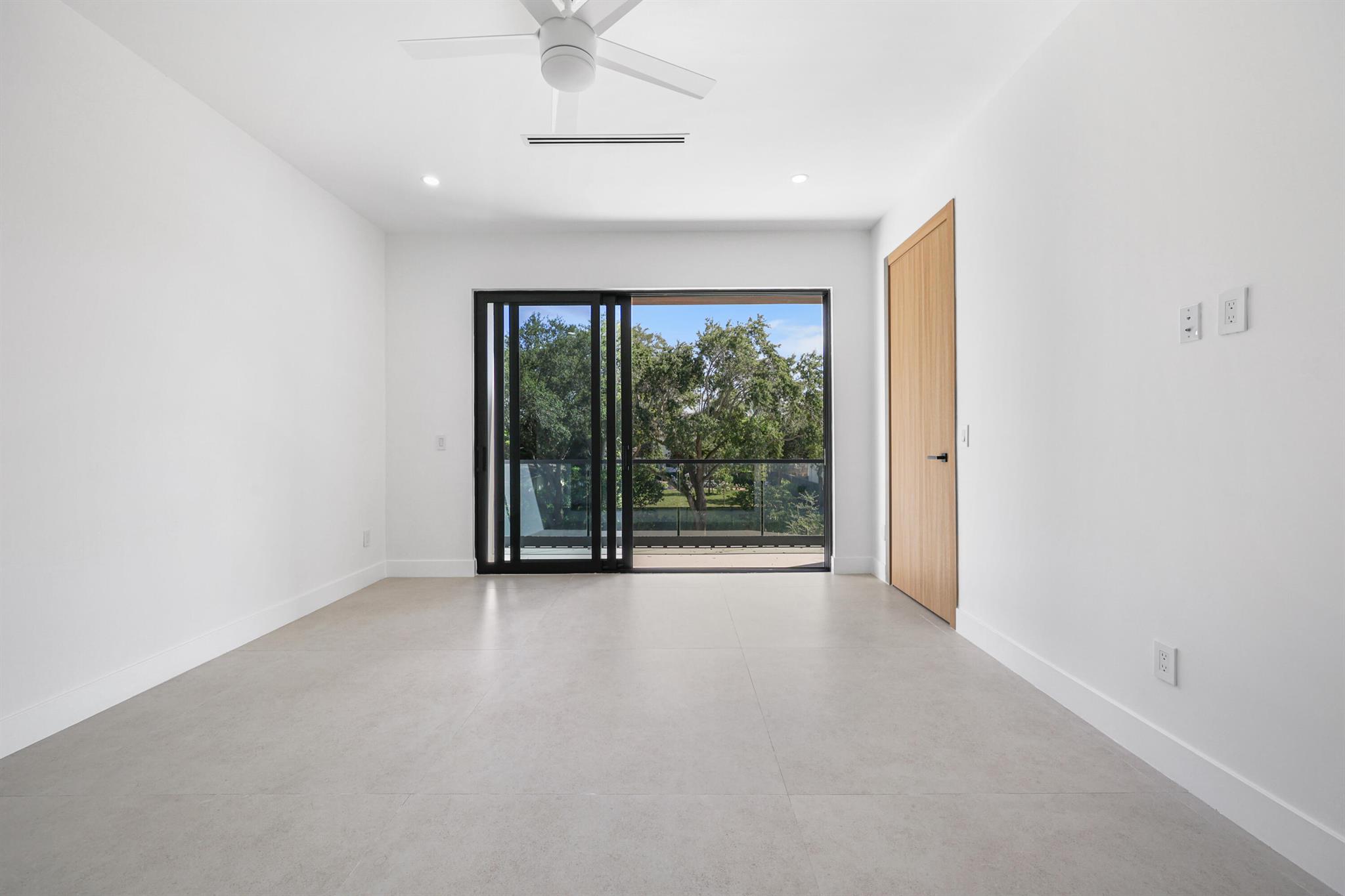 1013 SE 9th St Fort Lauderdale, FL 33316