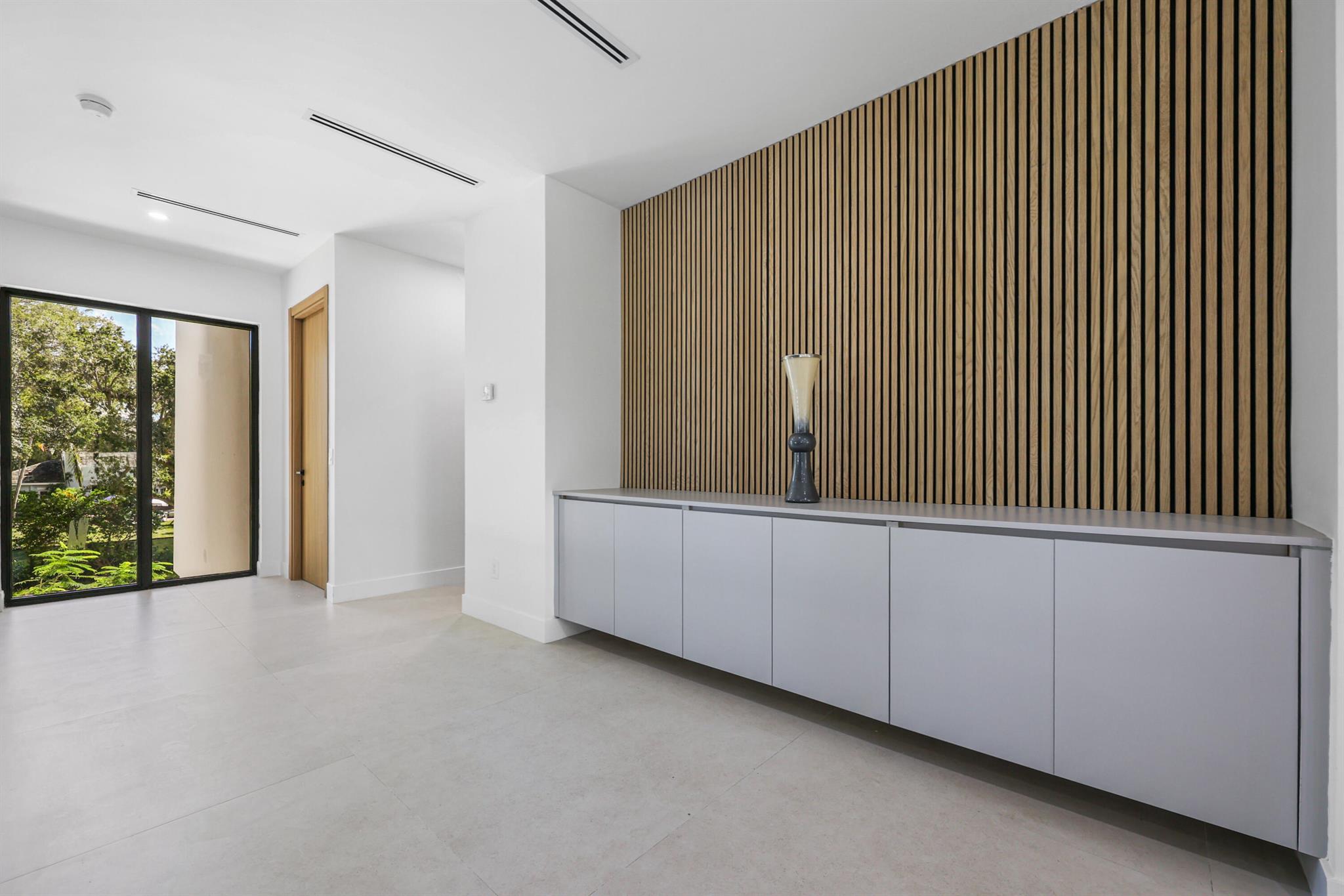 1013 SE 9th St Fort Lauderdale, FL 33316