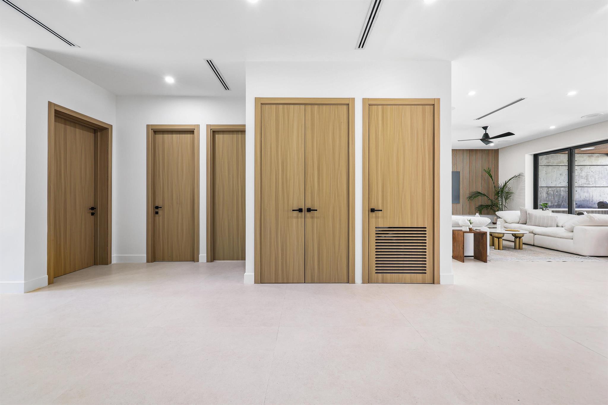 1013 SE 9th St Fort Lauderdale, FL 33316