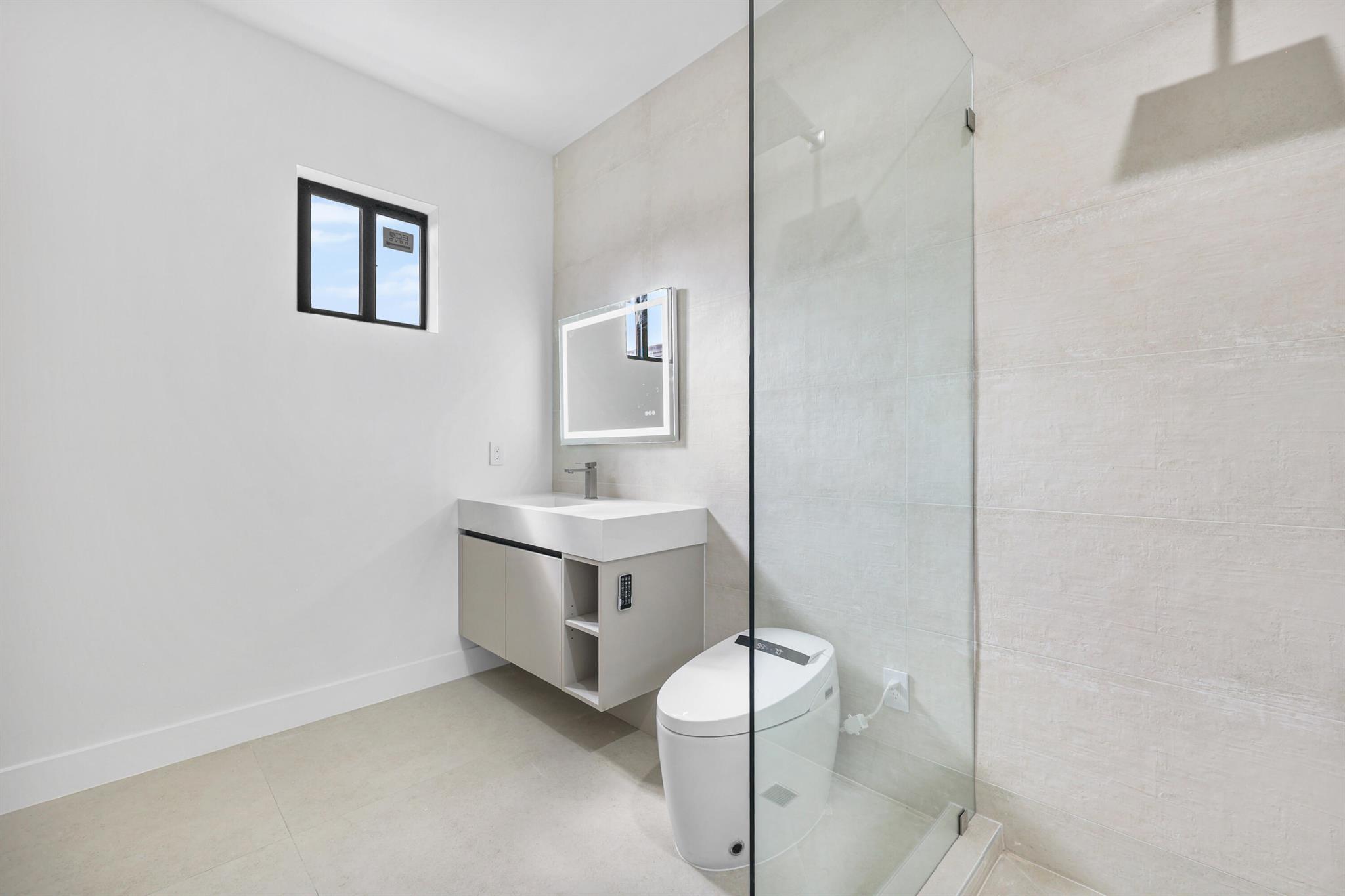 1013 SE 9th St Fort Lauderdale, FL 33316