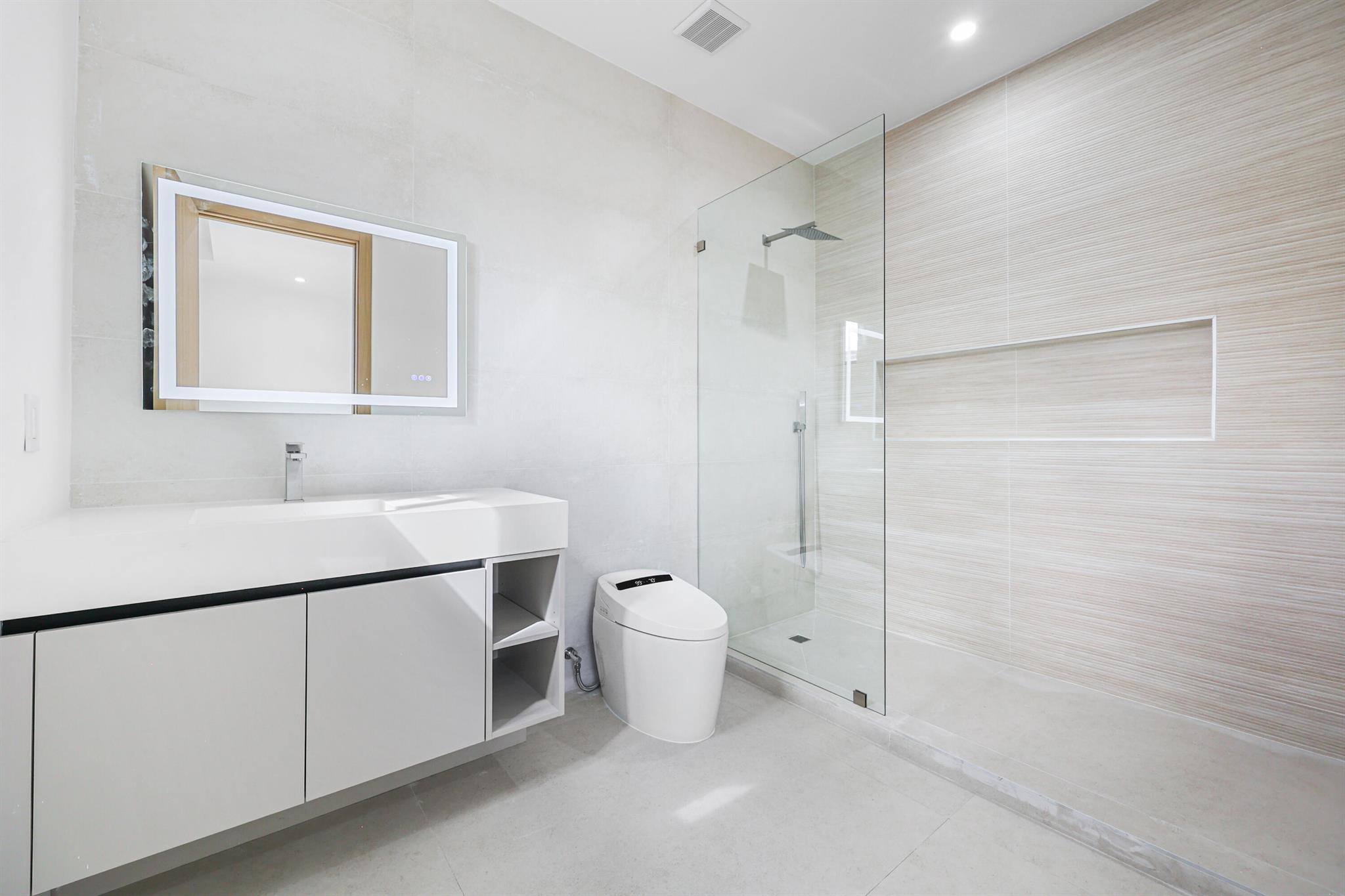 1013 SE 9th St Fort Lauderdale, FL 33316