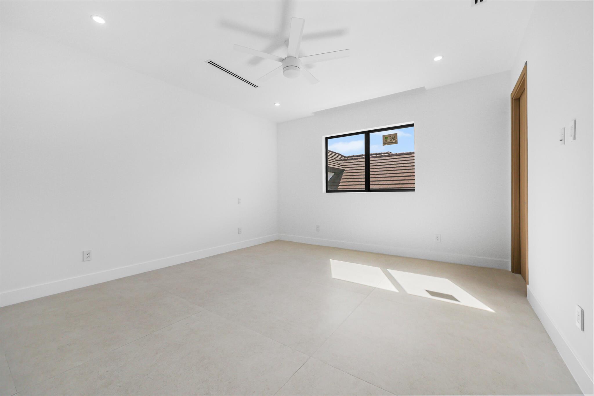 1013 SE 9th St Fort Lauderdale, FL 33316