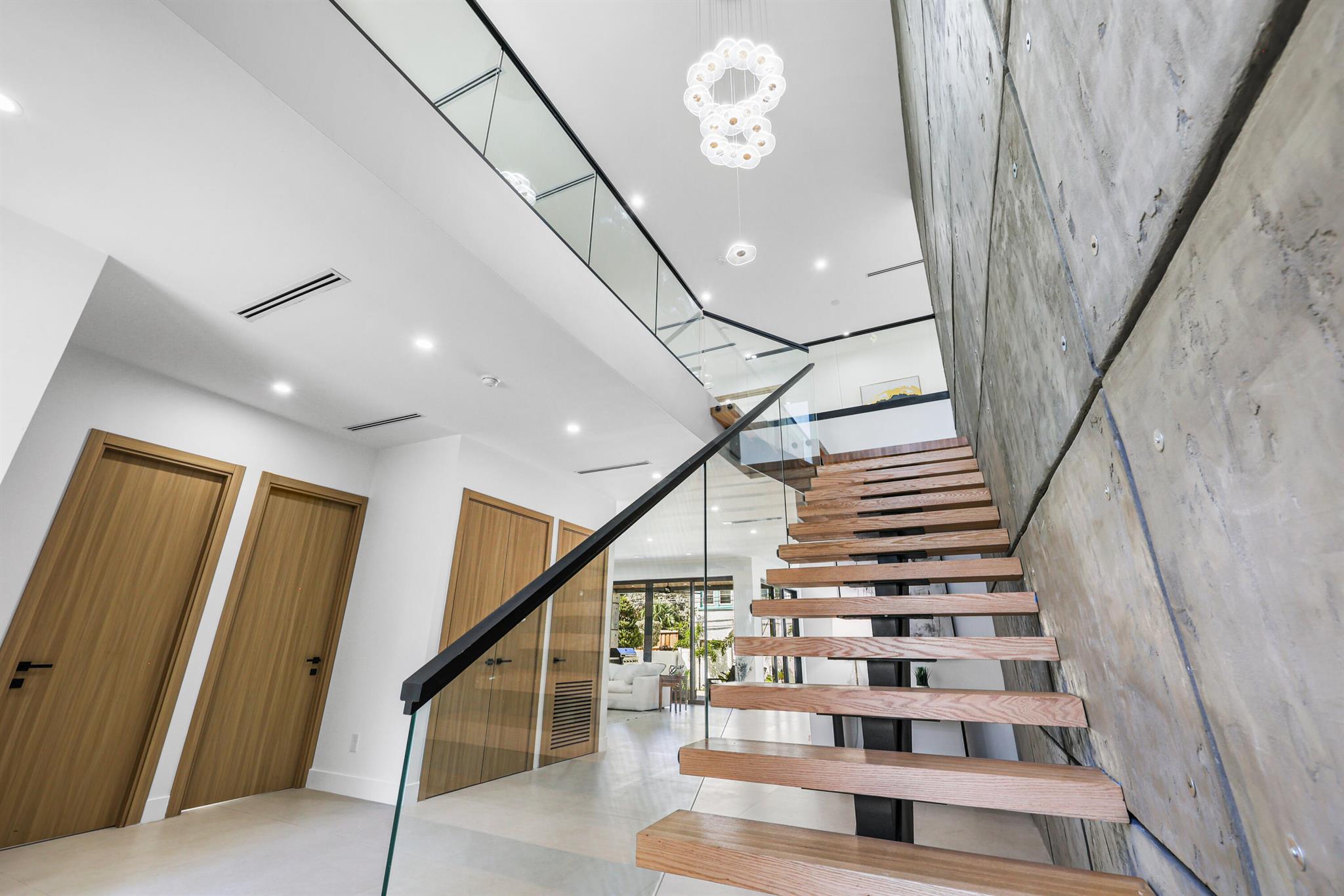 1013 SE 9th St Fort Lauderdale, FL 33316