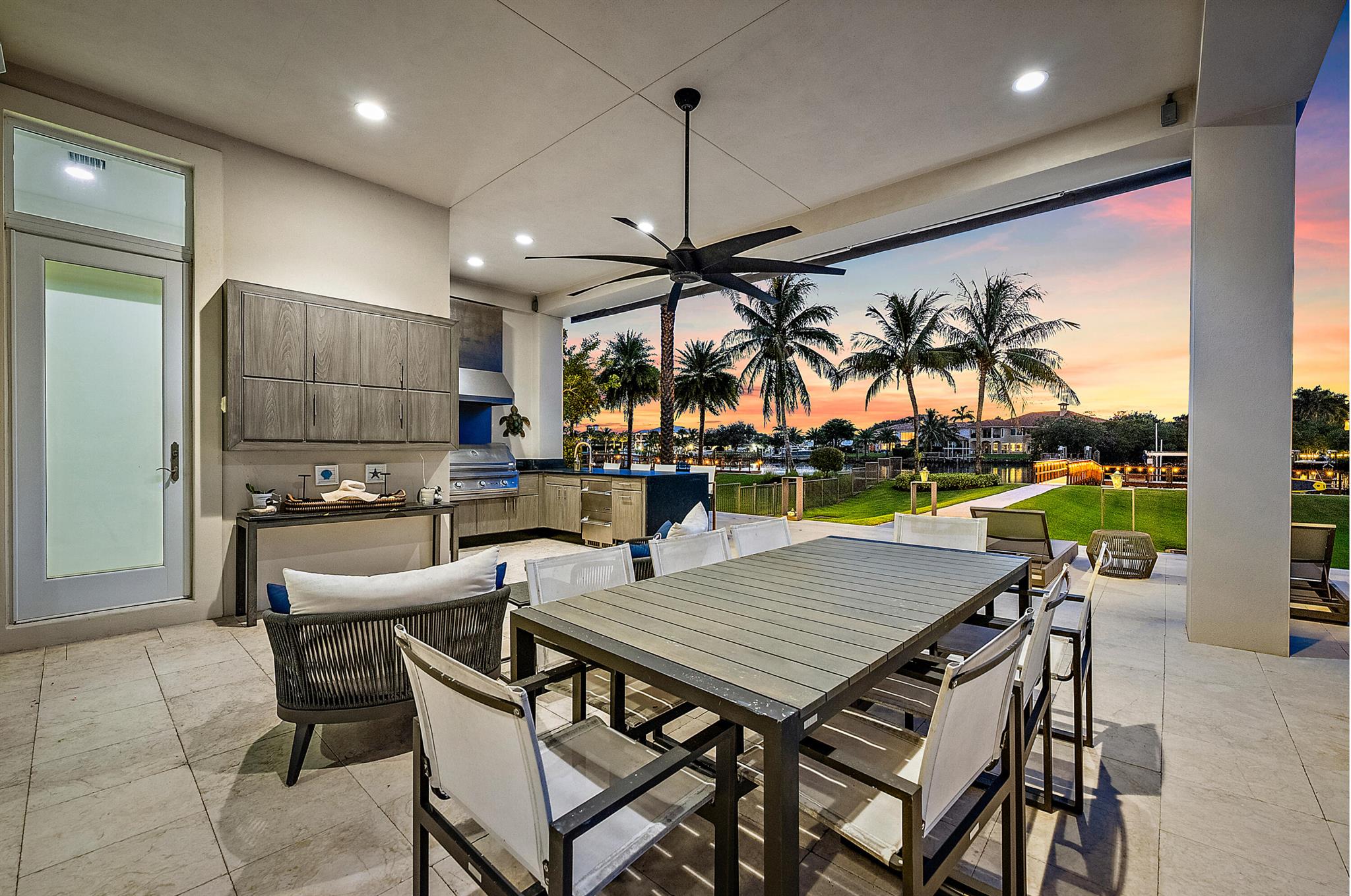 13791 Baycliff Dr North Palm Beach, FL 33408 13791 Baycliff Dr North Palm Beach, FL 33408