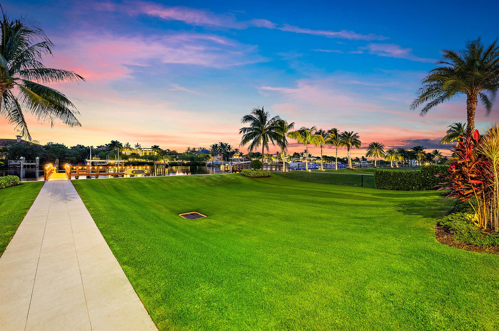 13791 Baycliff Dr North Palm Beach, FL 33408 13791 Baycliff Dr North Palm Beach, FL 33408