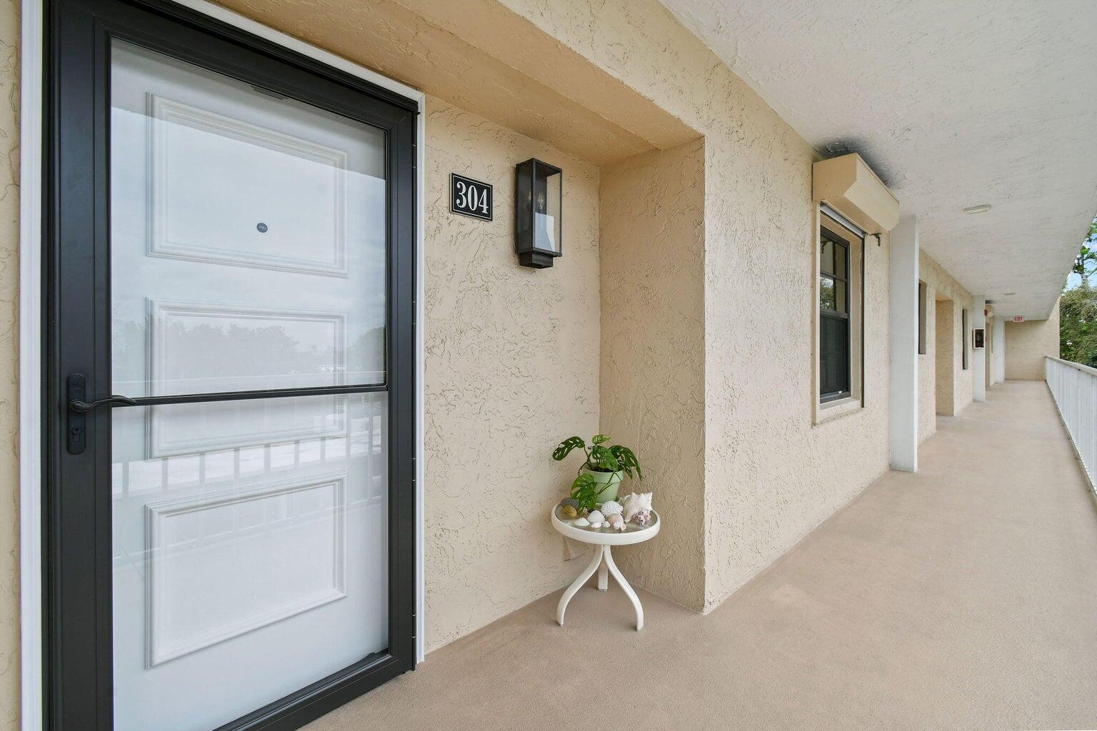 300 N Highway A1a #Bldg O 304 Jupiter, FL 33477