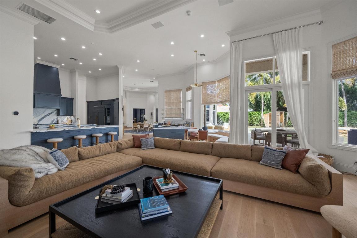 2270 Wilsee Palm Beach Gardens, FL 33410