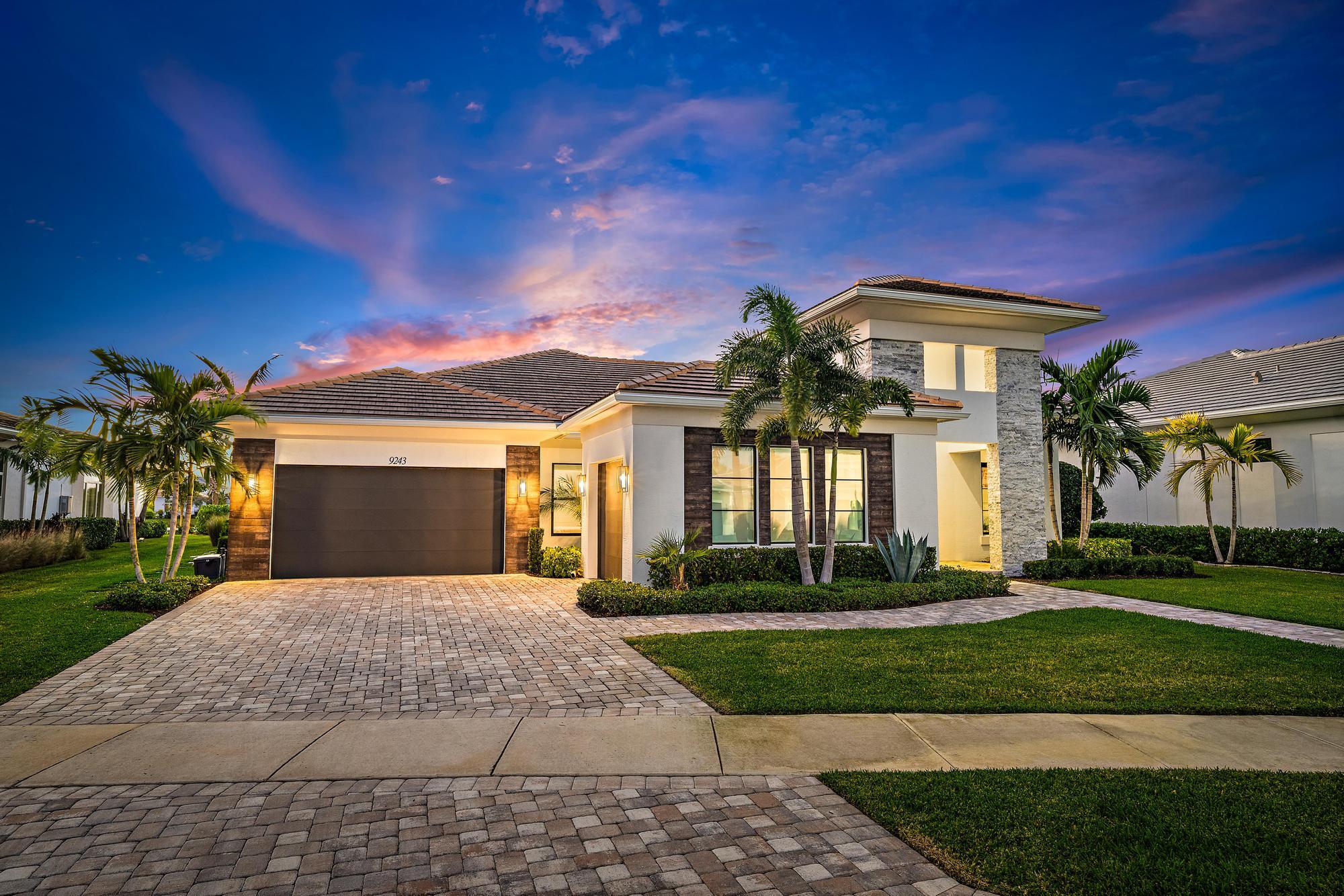 9243 Coral Isles