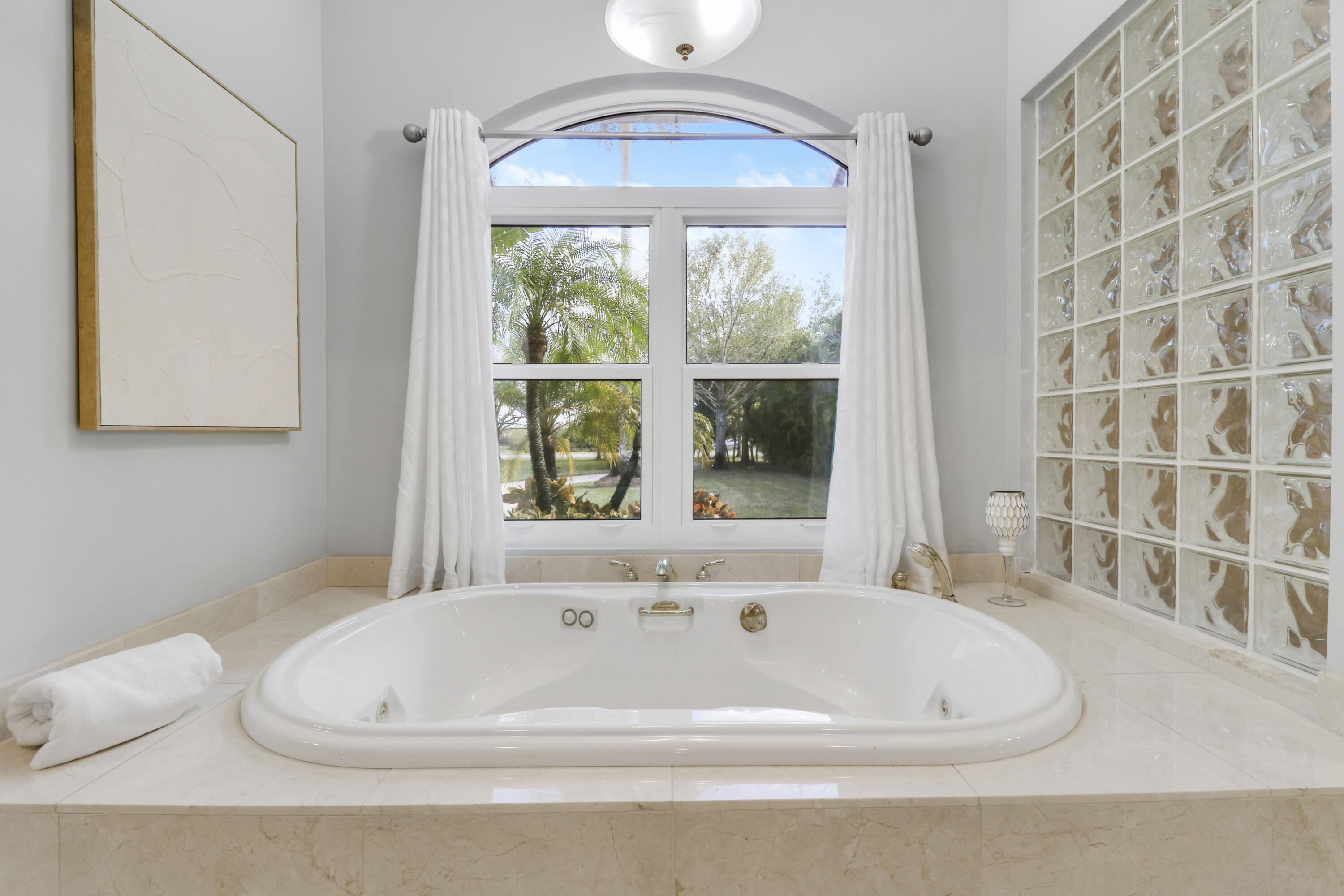 18512 SE Old Trl Jupiter, FL 33478