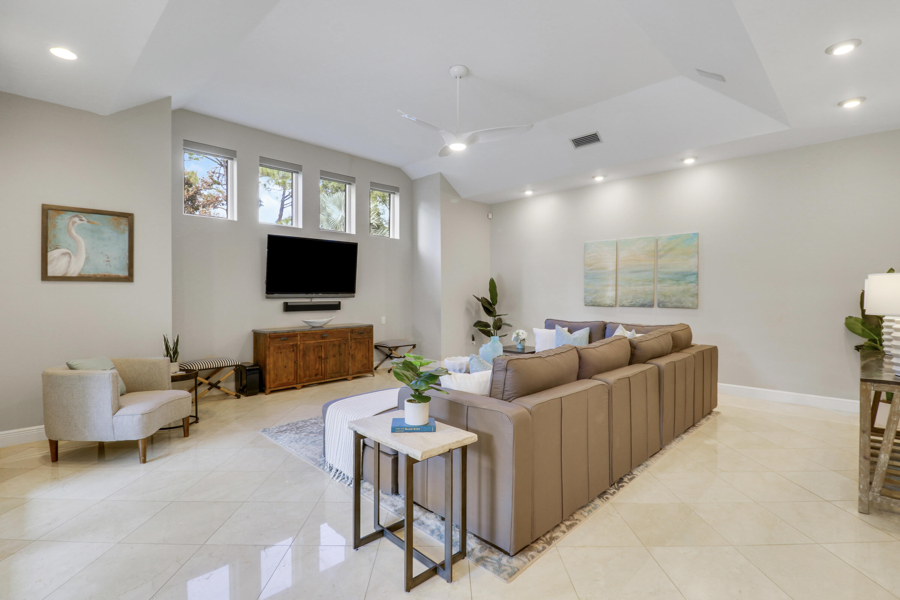 18512 SE Old Trl Jupiter, FL 33478